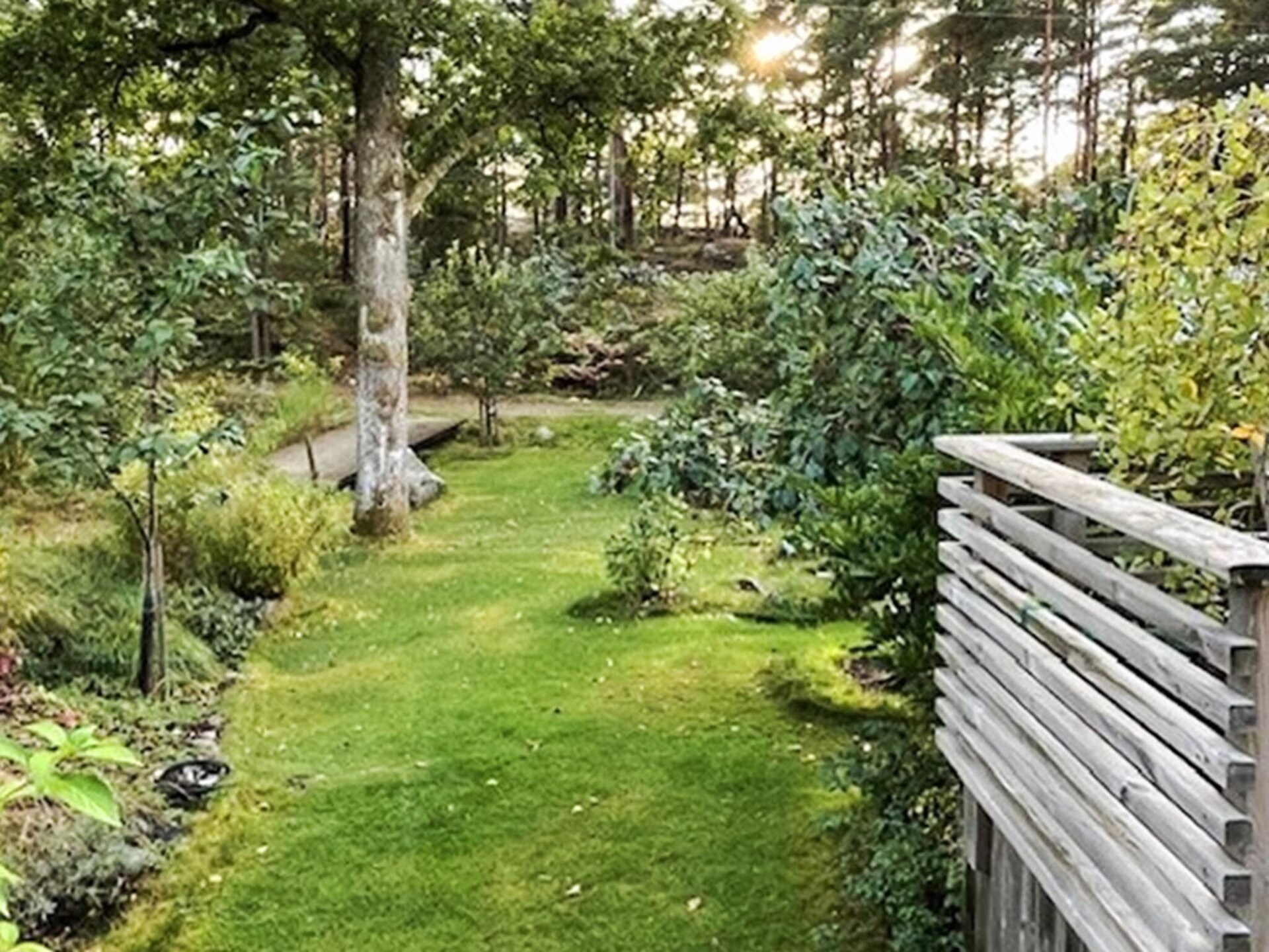 Zonnig vakantiehuis aan de golfbaan, 350m van zee in Strömstad - foto 11