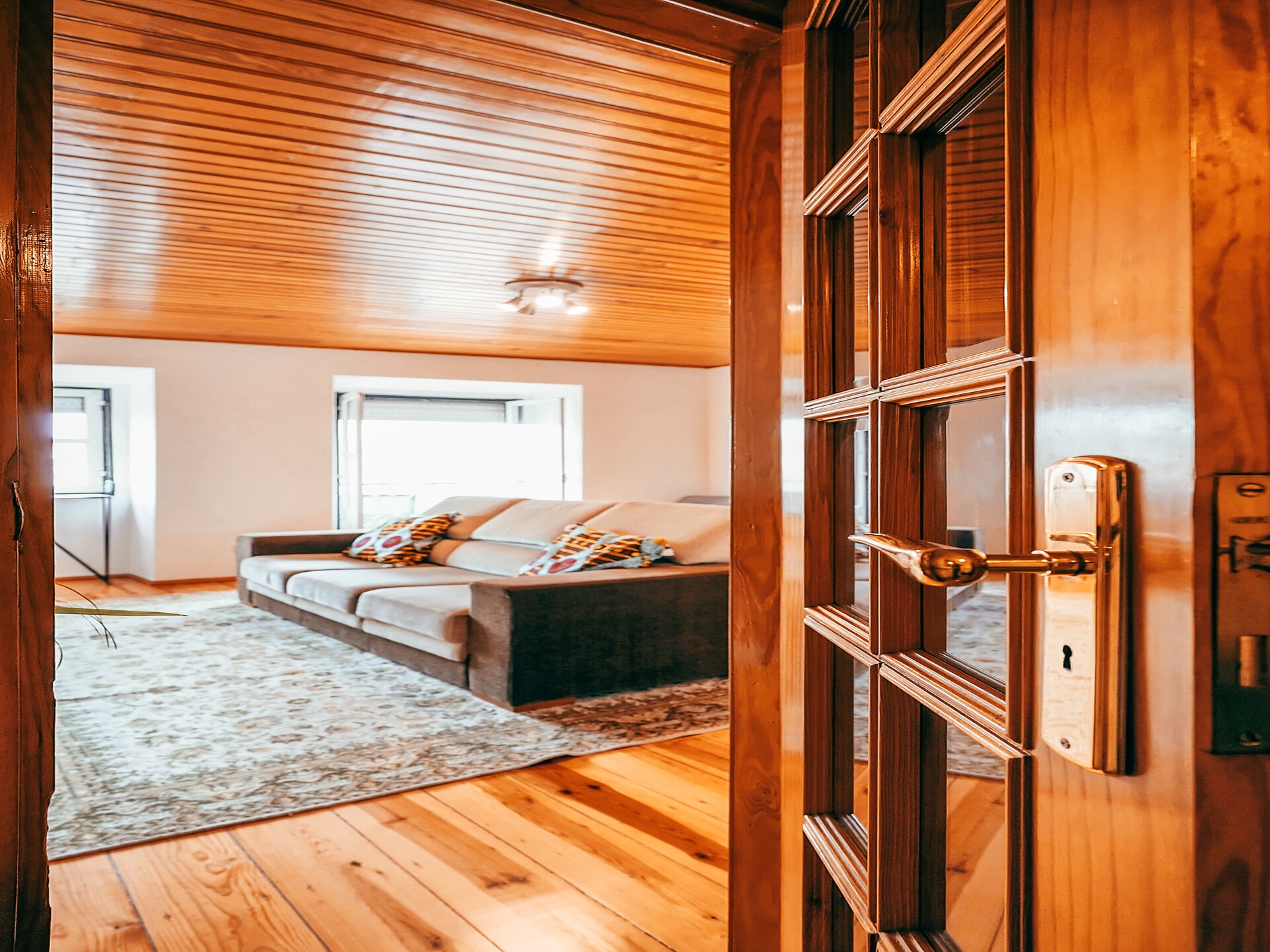 Stijlvol appartement met Taag-terras nabij Santa Apolónia - foto 10