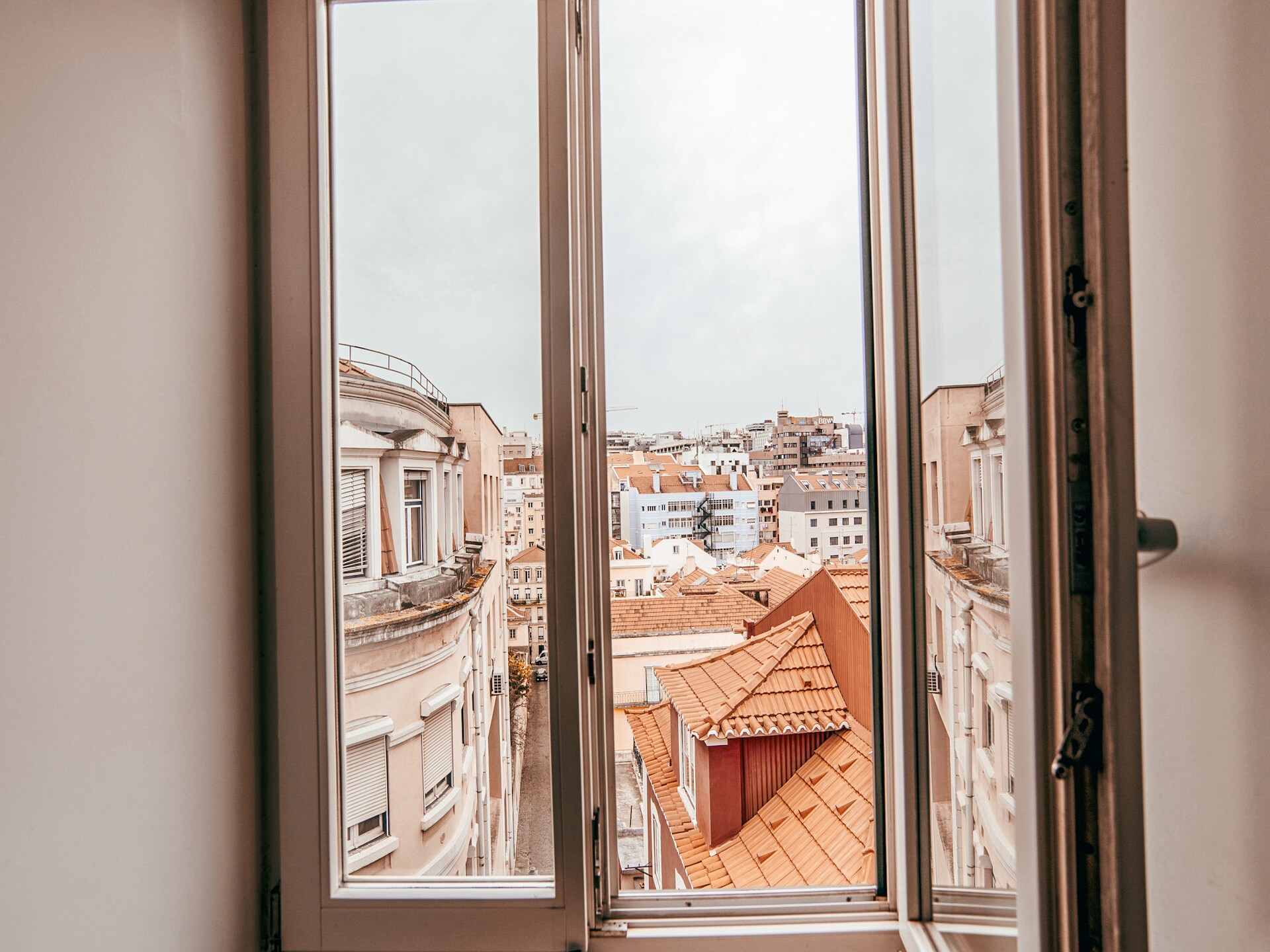 Sfeervol appartement met historisch karakter in hartje Lissabon - foto 5