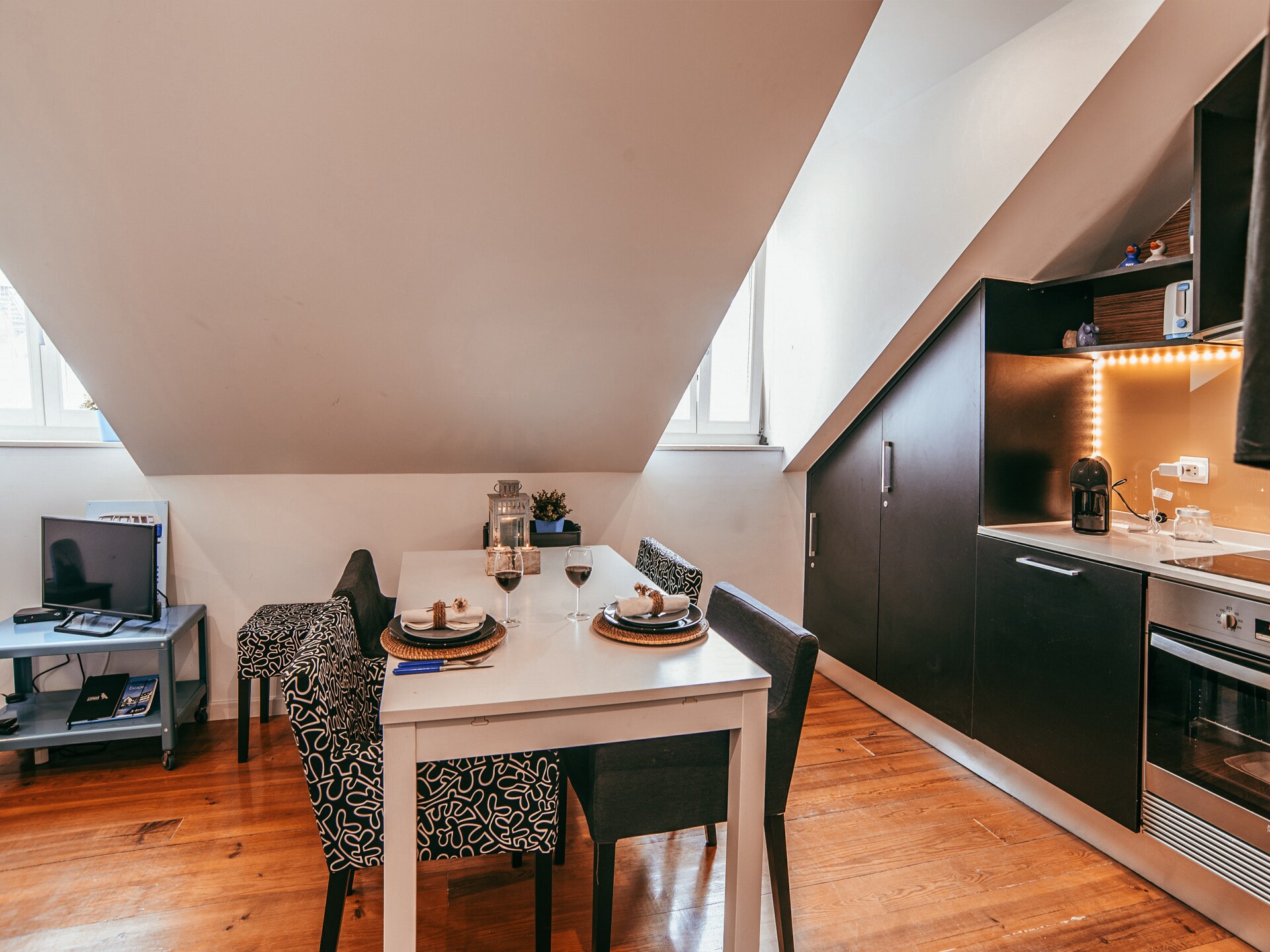 Sfeervol appartement met historisch karakter in hartje Lissabon - foto 7