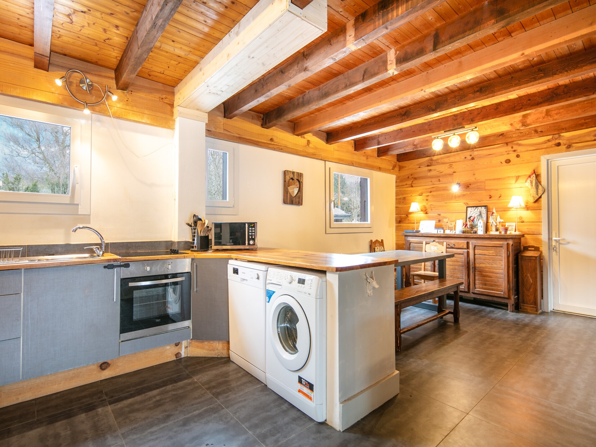 Chalet Les Marmottes: 8-persoons chalet met jacuzzi op 50m van het meer - foto 12