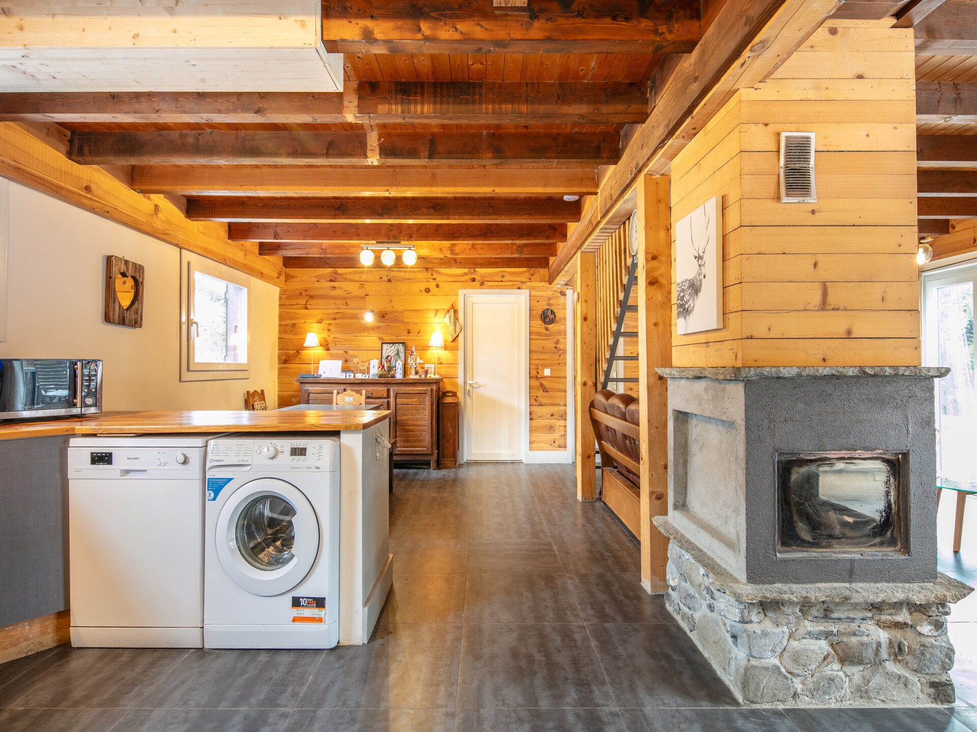 Chalet Les Marmottes: 8-persoons chalet met jacuzzi op 50m van het meer - foto 13