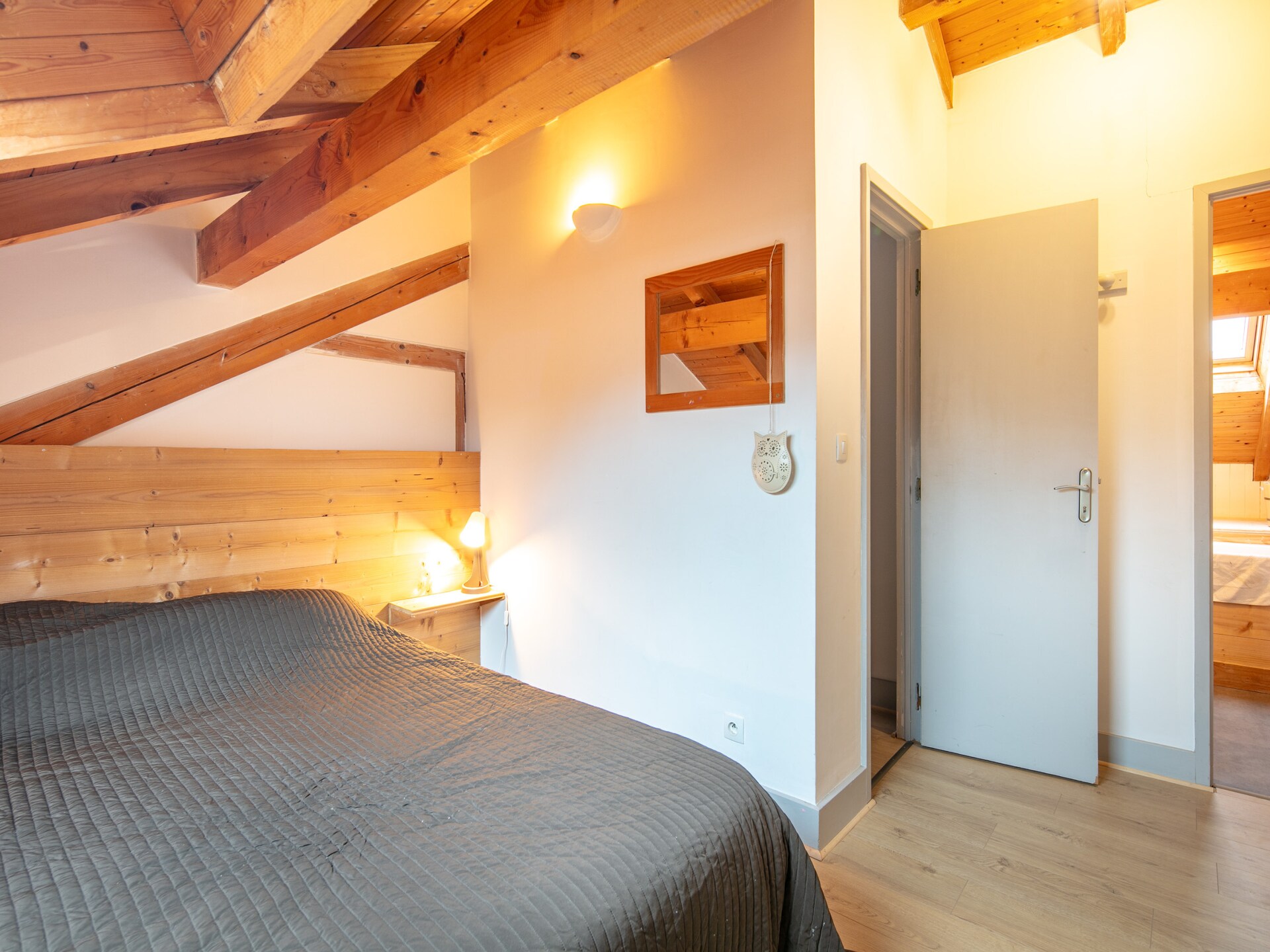 Chalet Les Marmottes: 8-persoons chalet met jacuzzi op 50m van het meer - foto 16