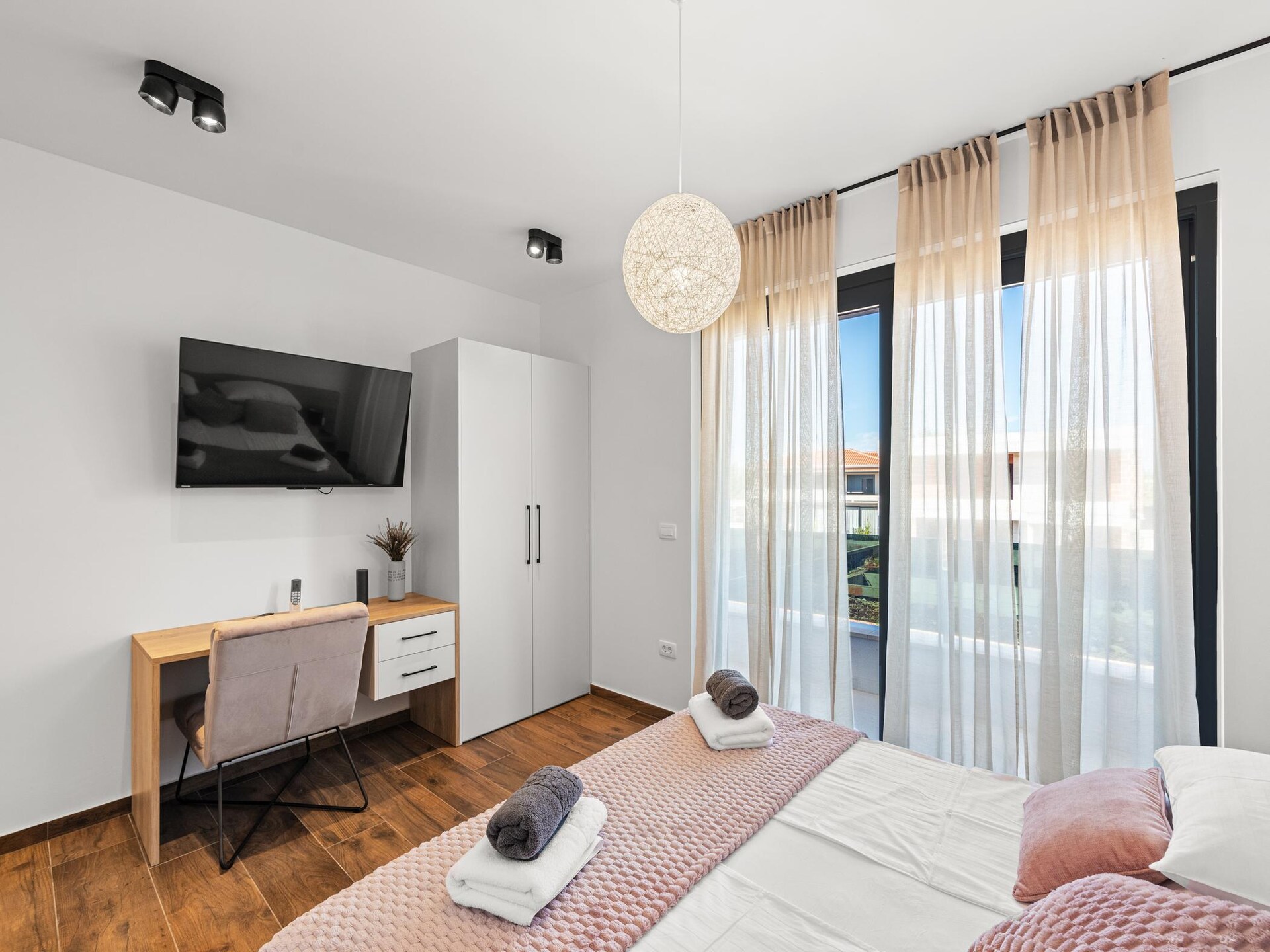 Villa Mattia: Ruim vakantiehuis met privézwembad op 2 km van zee - foto 32