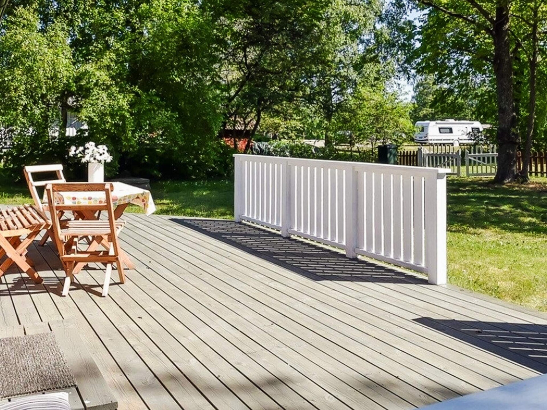 Vrijstaand vakantiehuis met gastenverblijf aan de golfbaan bij Löttorp - foto 16