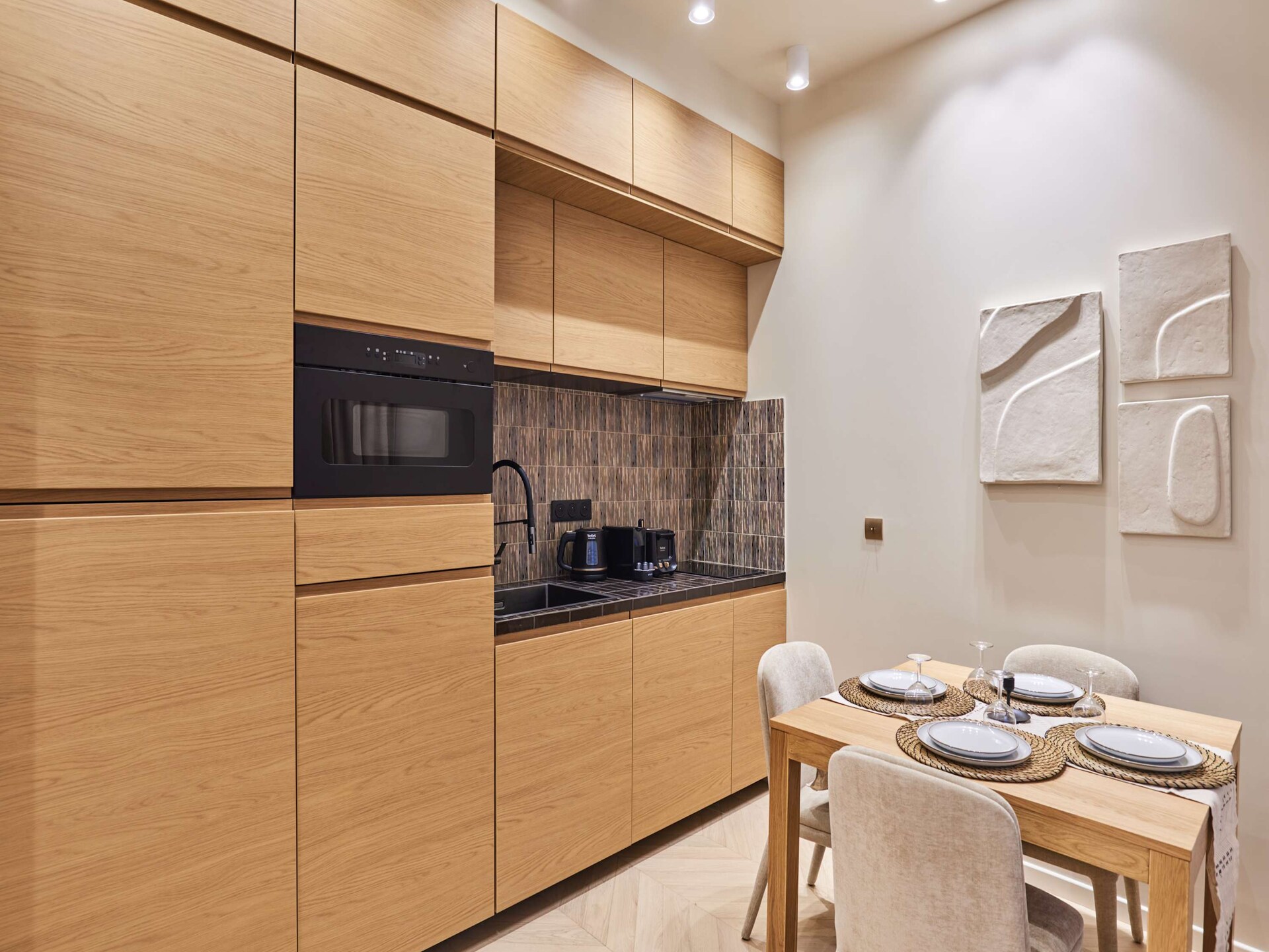 Gerenoveerd appartement met uitzicht op Montparnasse, vlakbij Saint-Germain-des-Prés - foto 4