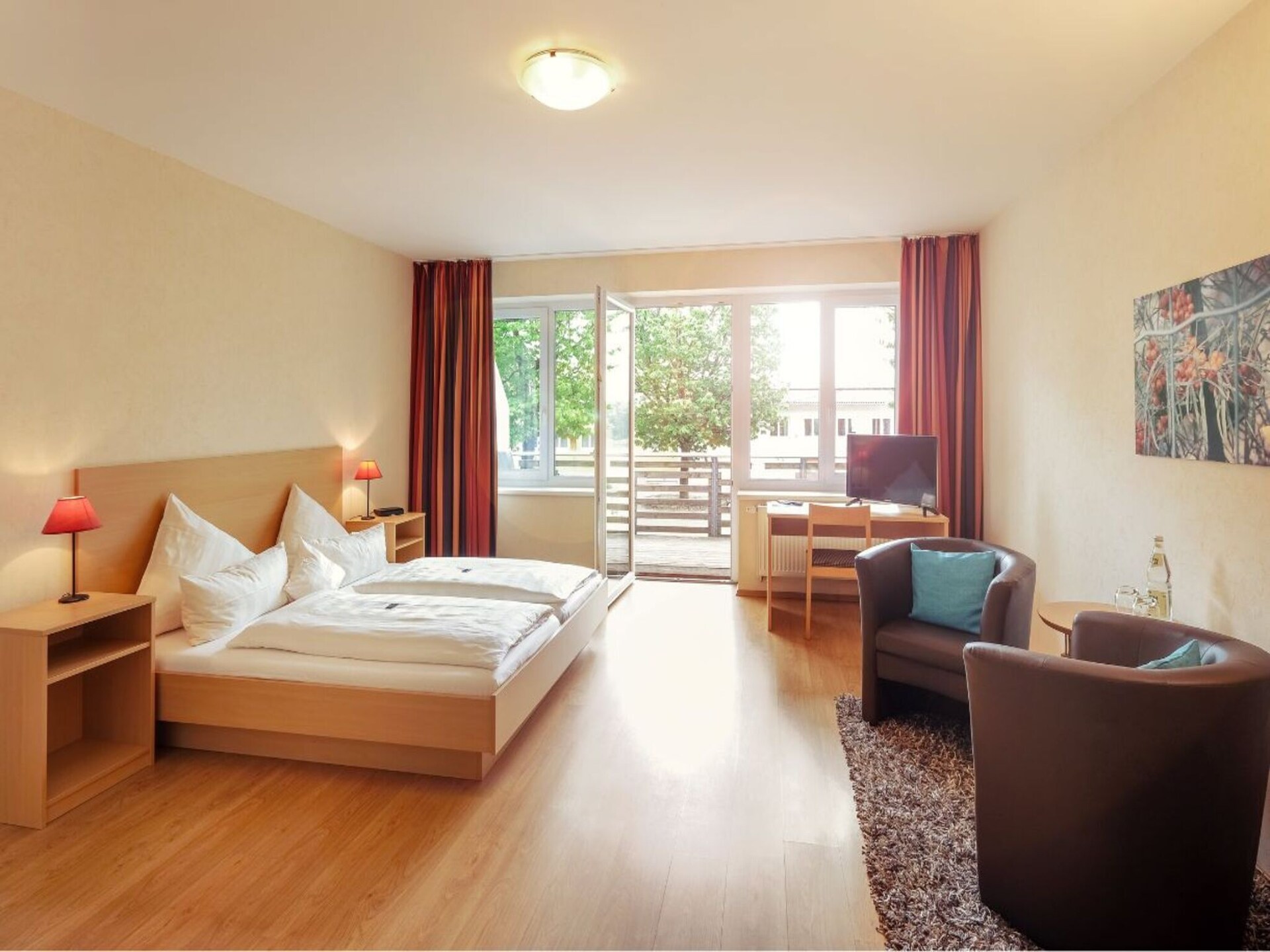 Superior kamer met balkon en uitzicht op het meer in Sassenburg - foto 2