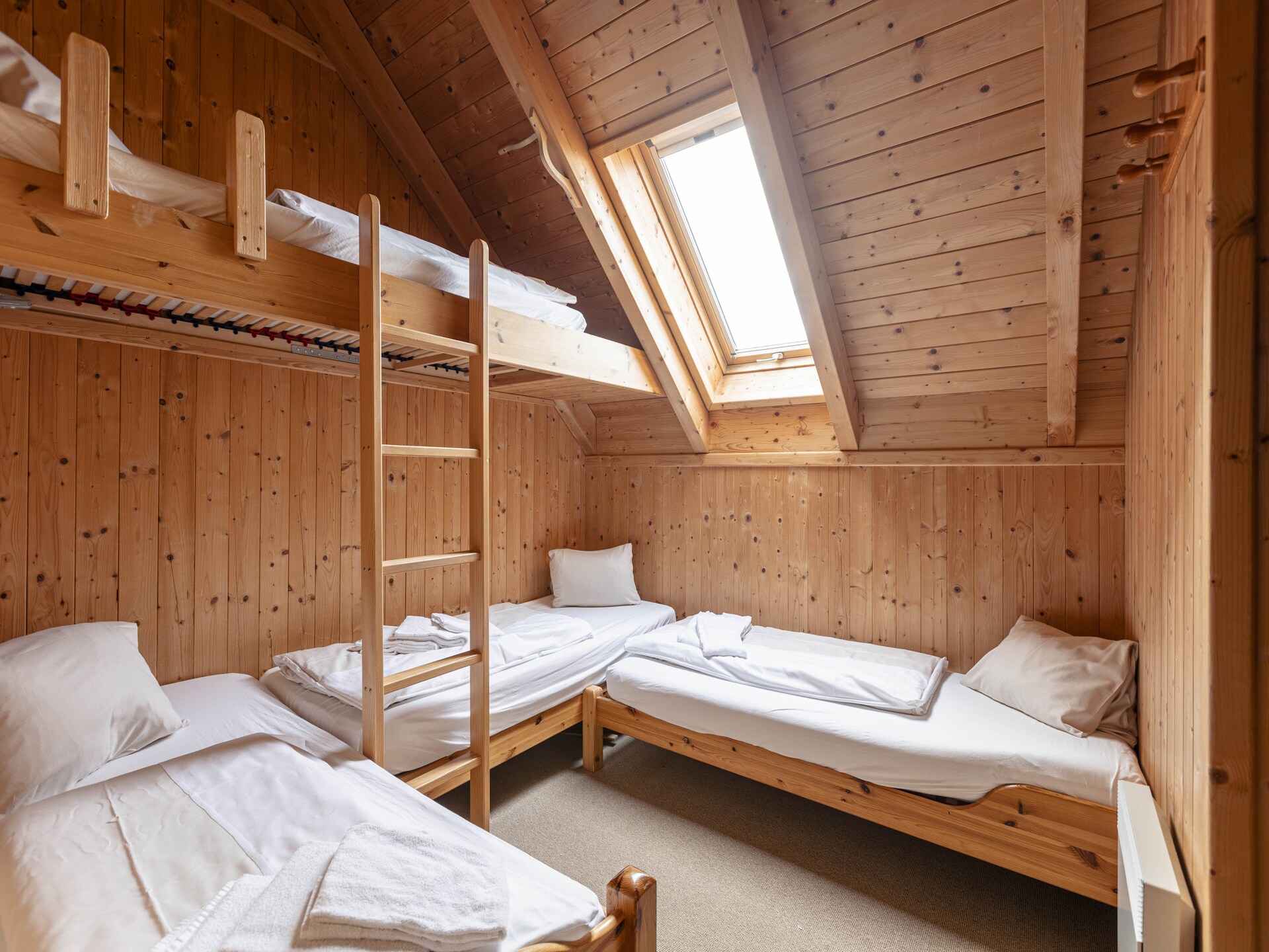 Alpenchalet voor 8 aan de golfbaan, 500m van de Kreischberg skilift - foto 3