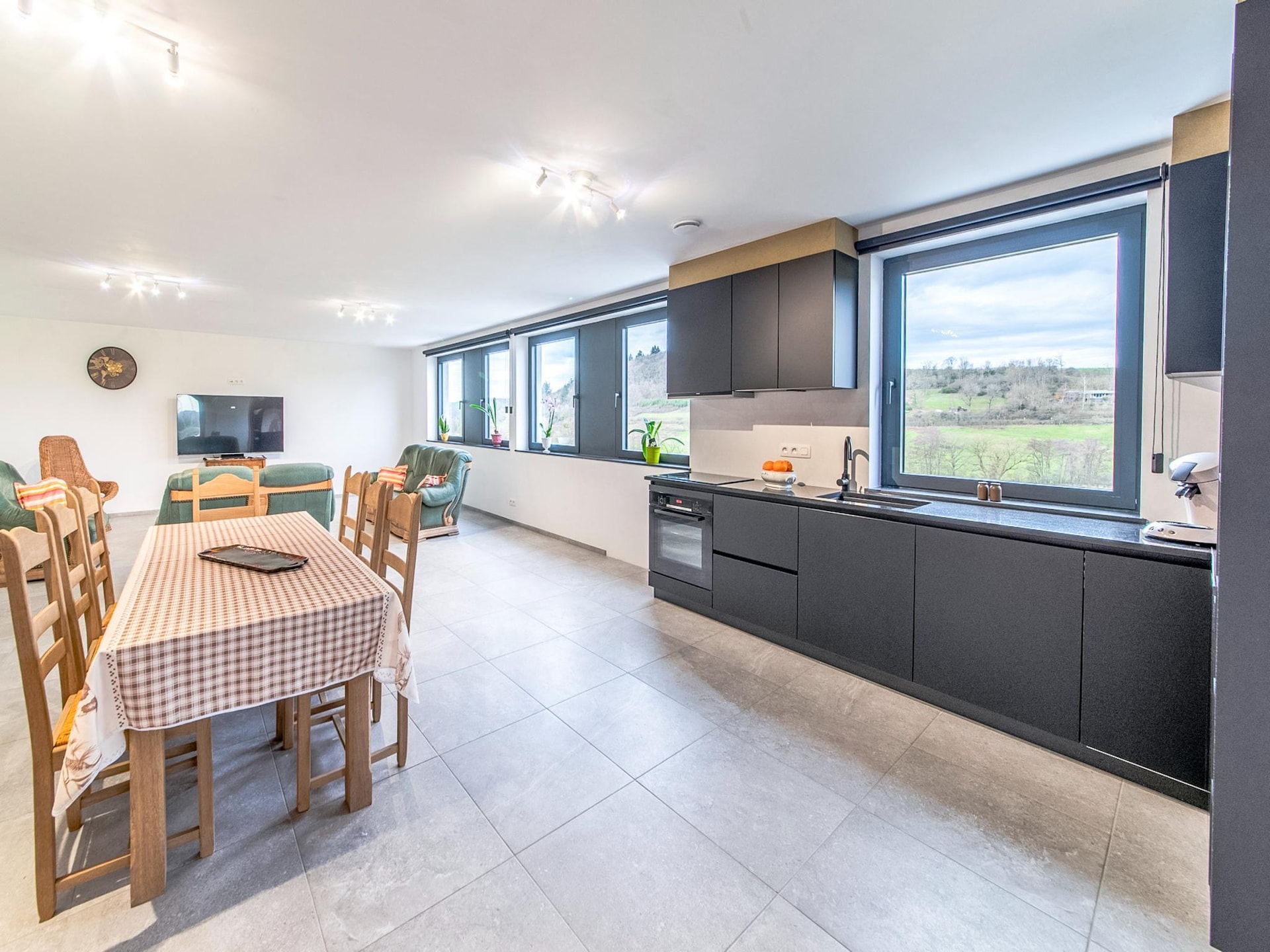 7-persoons wellnessvilla in Forrières met verwarmd zwembad - foto 8