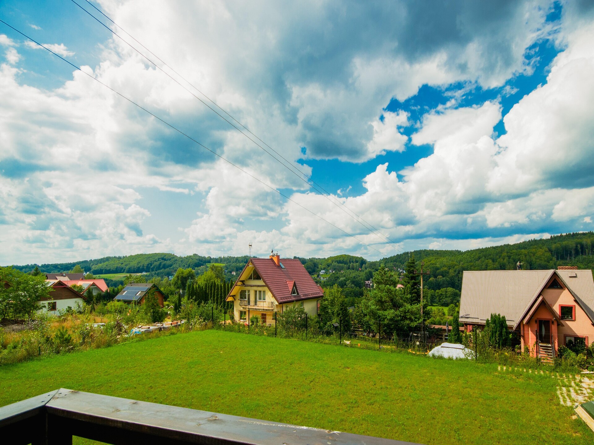 Panoramisch vakantiehuis op heuvel bij meren in Kasjoebië - foto 26