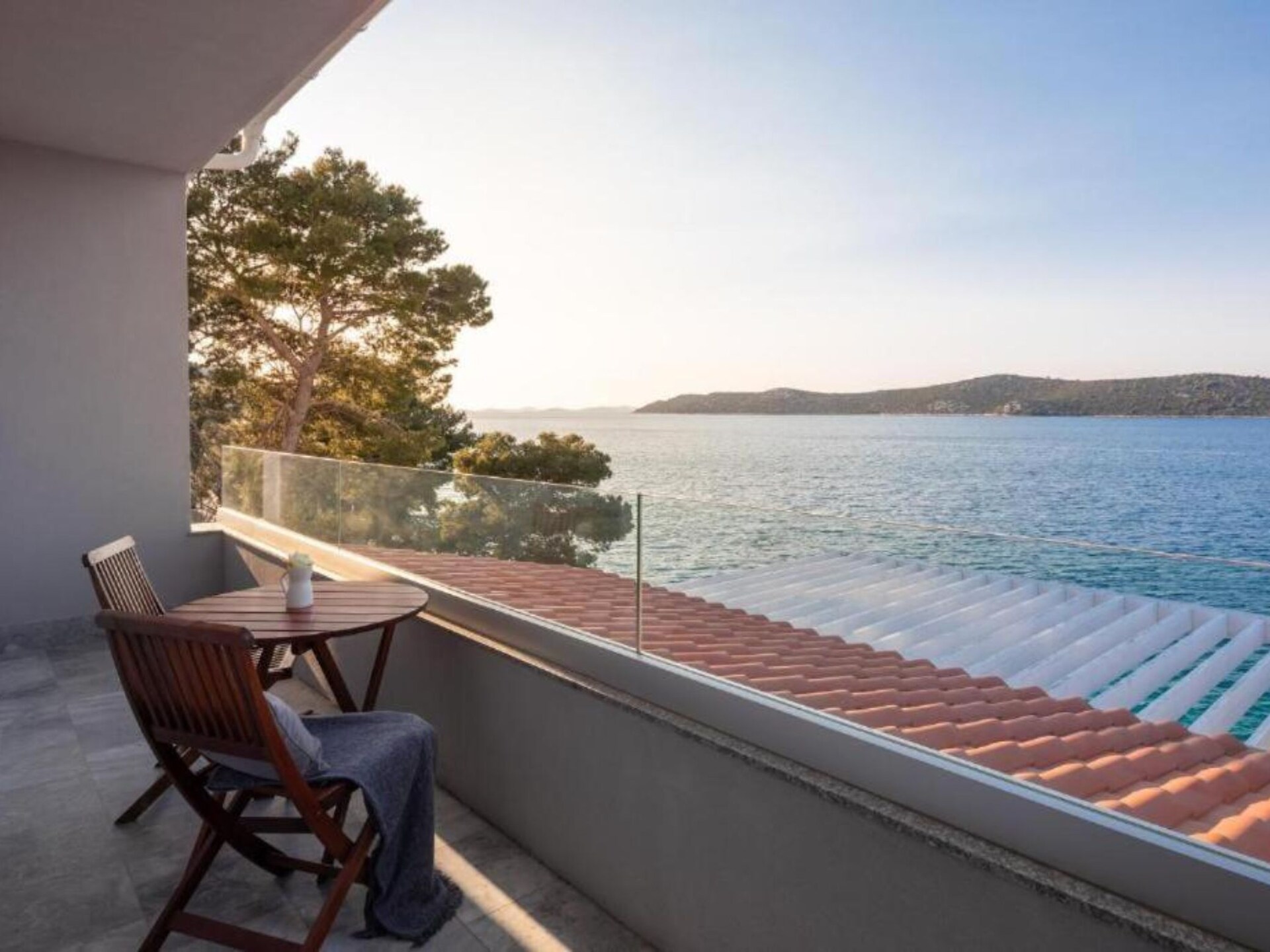 Seafront Six Bedroom Modern Villa with Pool Nancy - foto 53