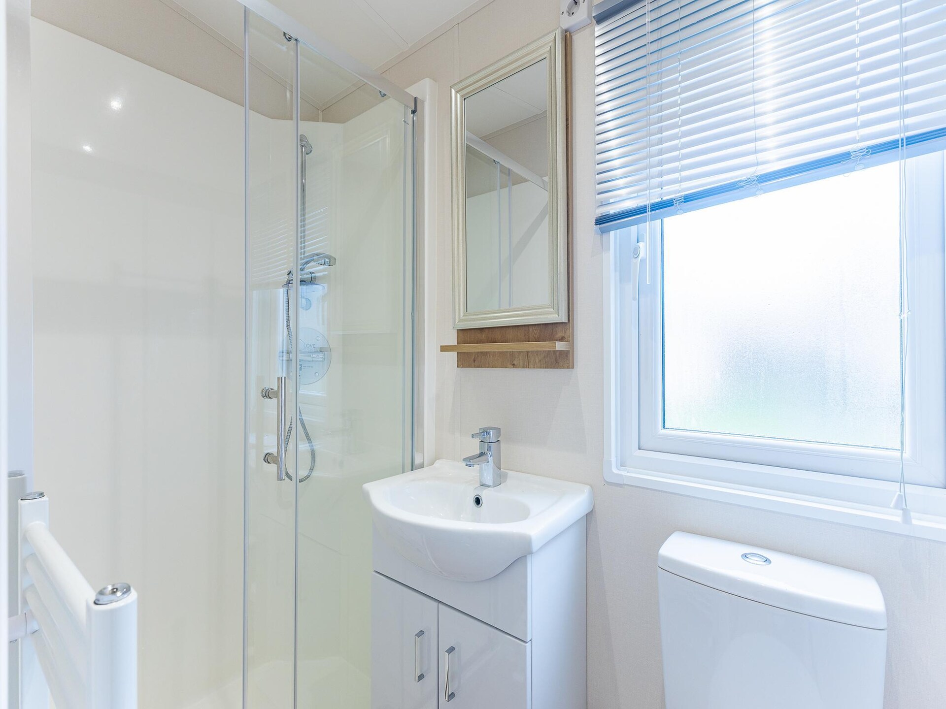 Chalet Schelp: licht vakantiehuis op familiecamping Duinhoeve in Zeeland - foto 16