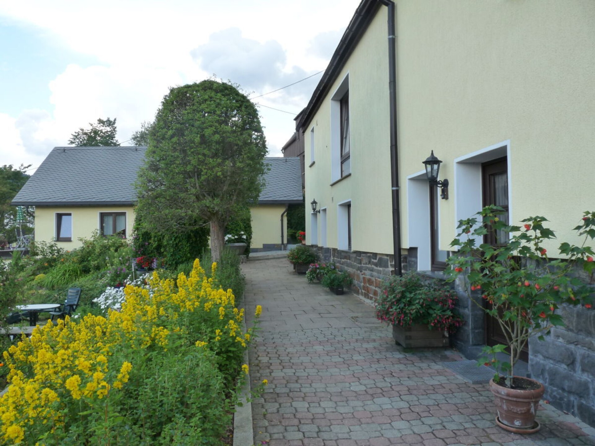 Modern vakantiehuis in Klingenthal met uitzicht op de Aschberg - foto 4