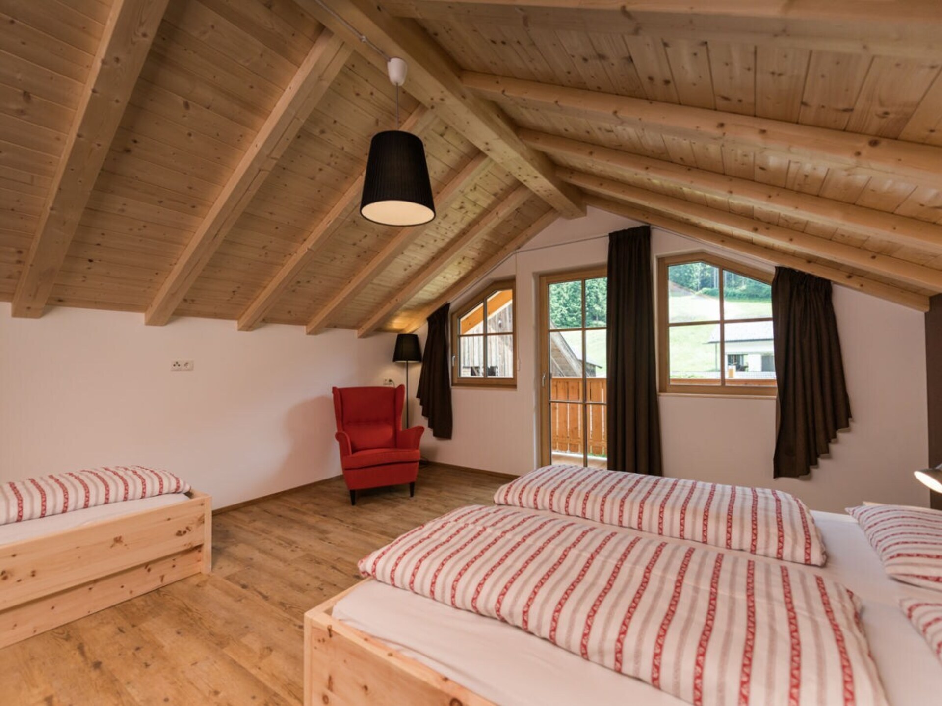 Penthouse in Gsies: 130m², 9 pers., 100m tot skilift & uitzicht op Kronplatz - foto 9