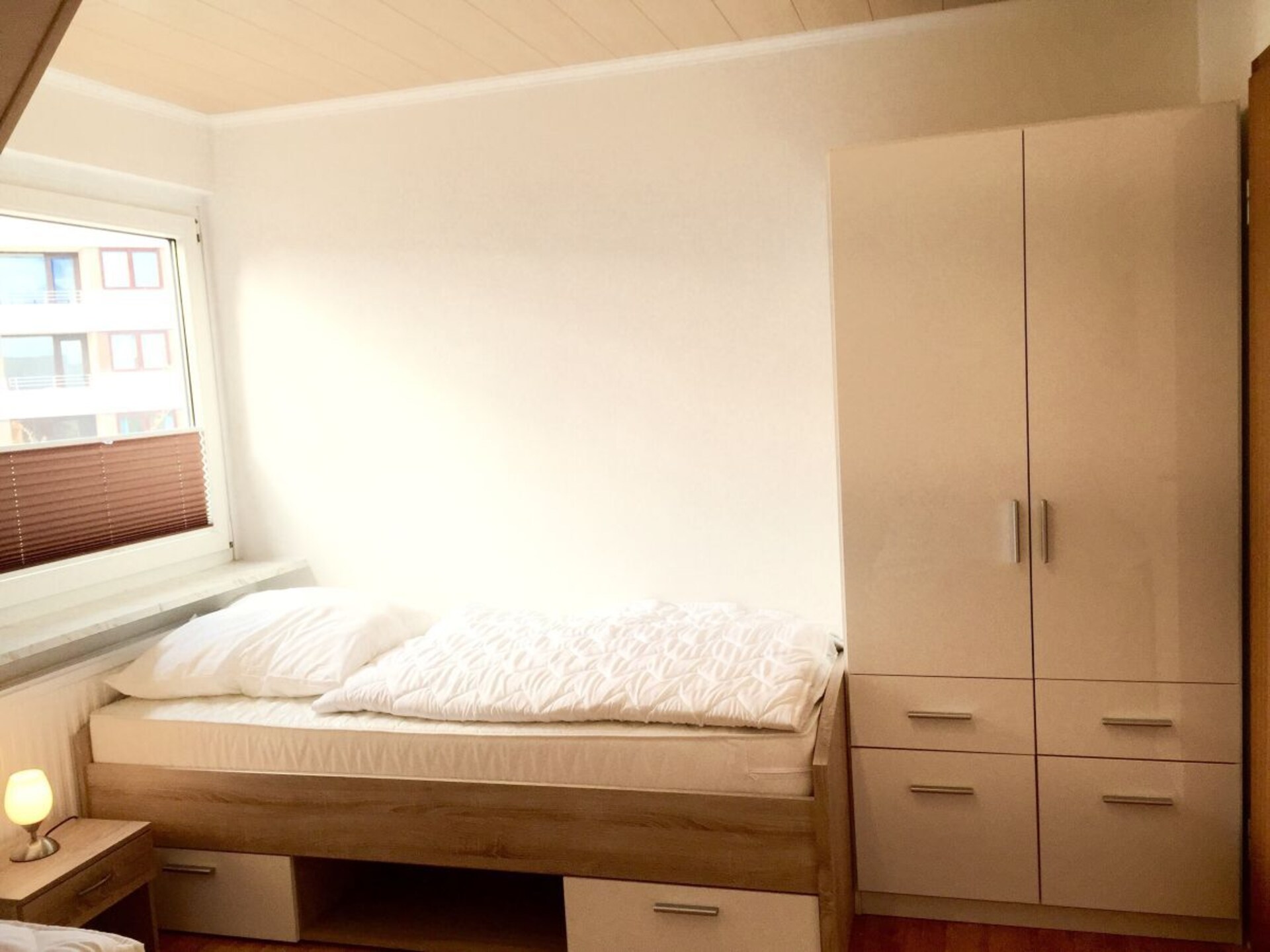 Licht appartement met balkon, op loopafstand van strand - foto 6