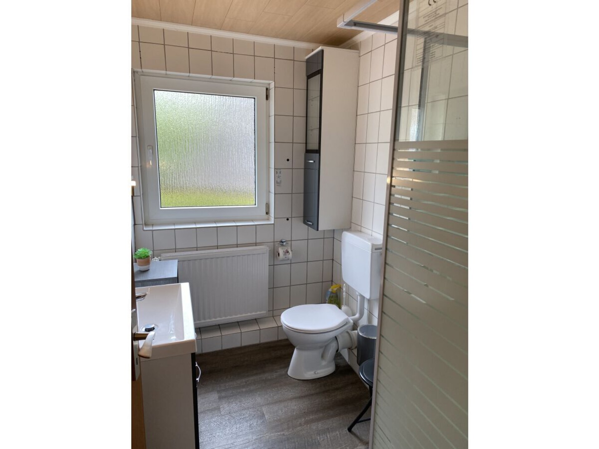 Licht appartement met balkon, op loopafstand van strand - foto 8