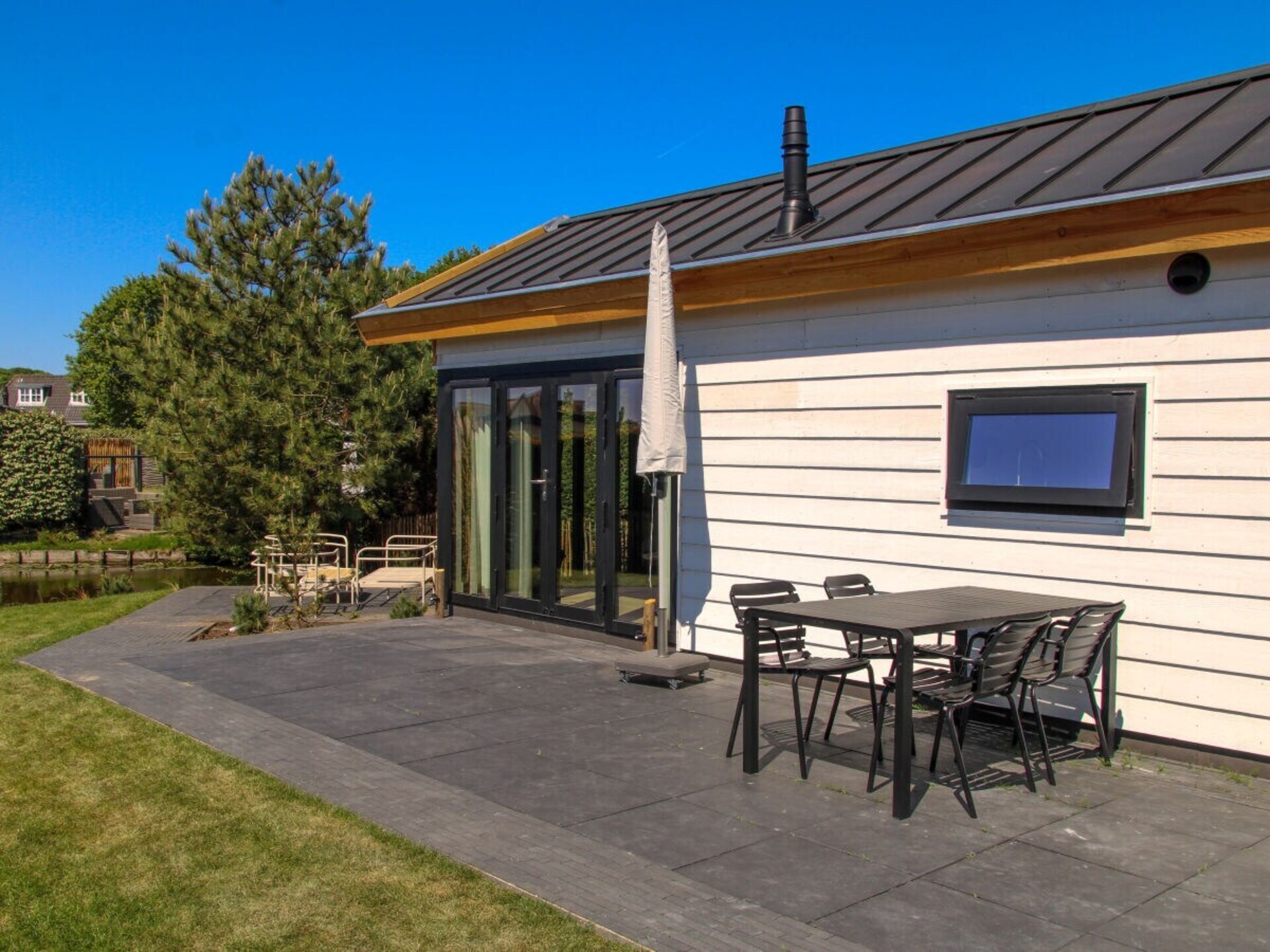 Romantisch chalet voor 2 met terras aan het water in Noordwijk - foto 3