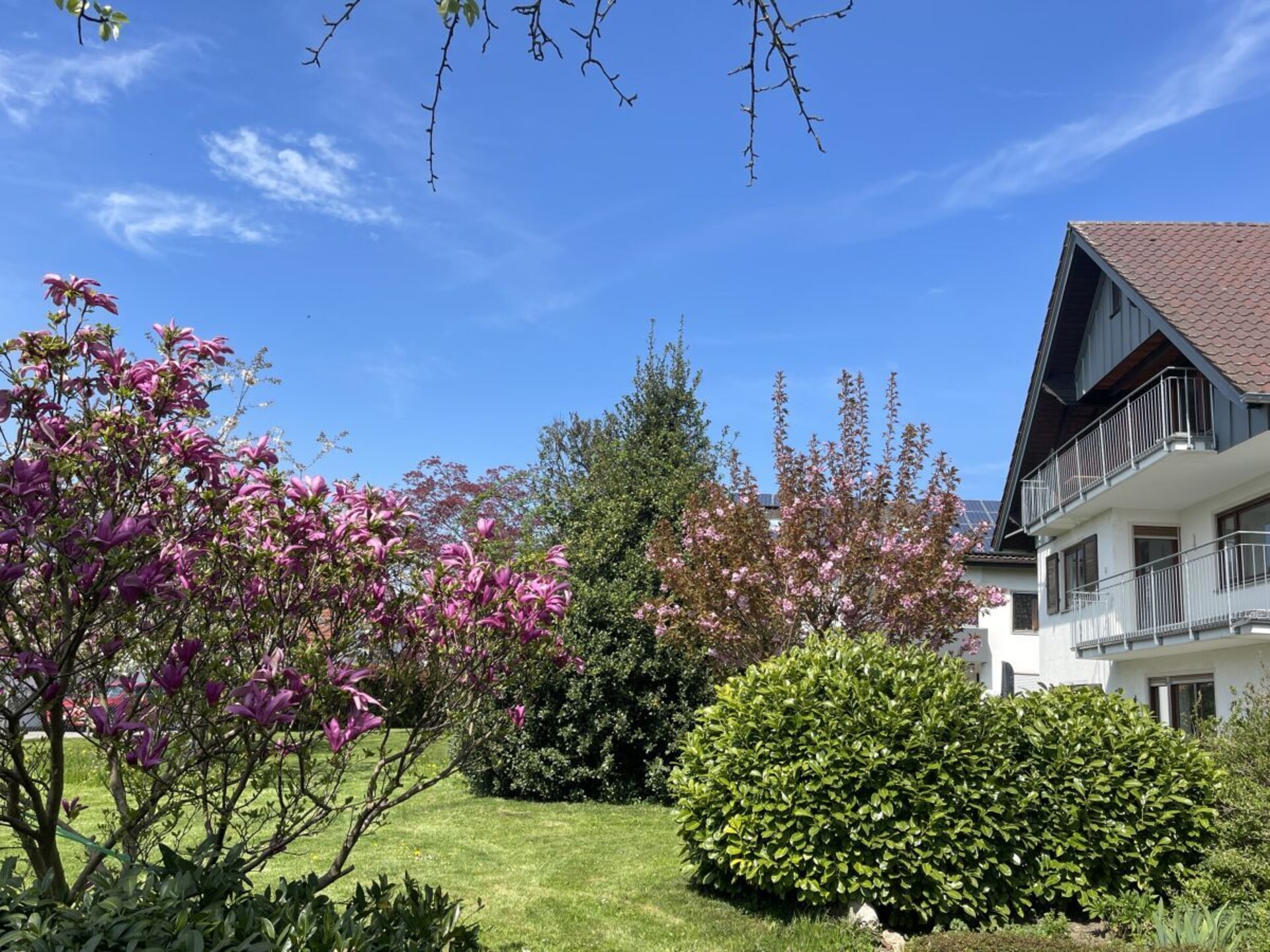 Ruim appartement met balkon en tuinzicht op 3 km van het centrum van Lindau - foto 2