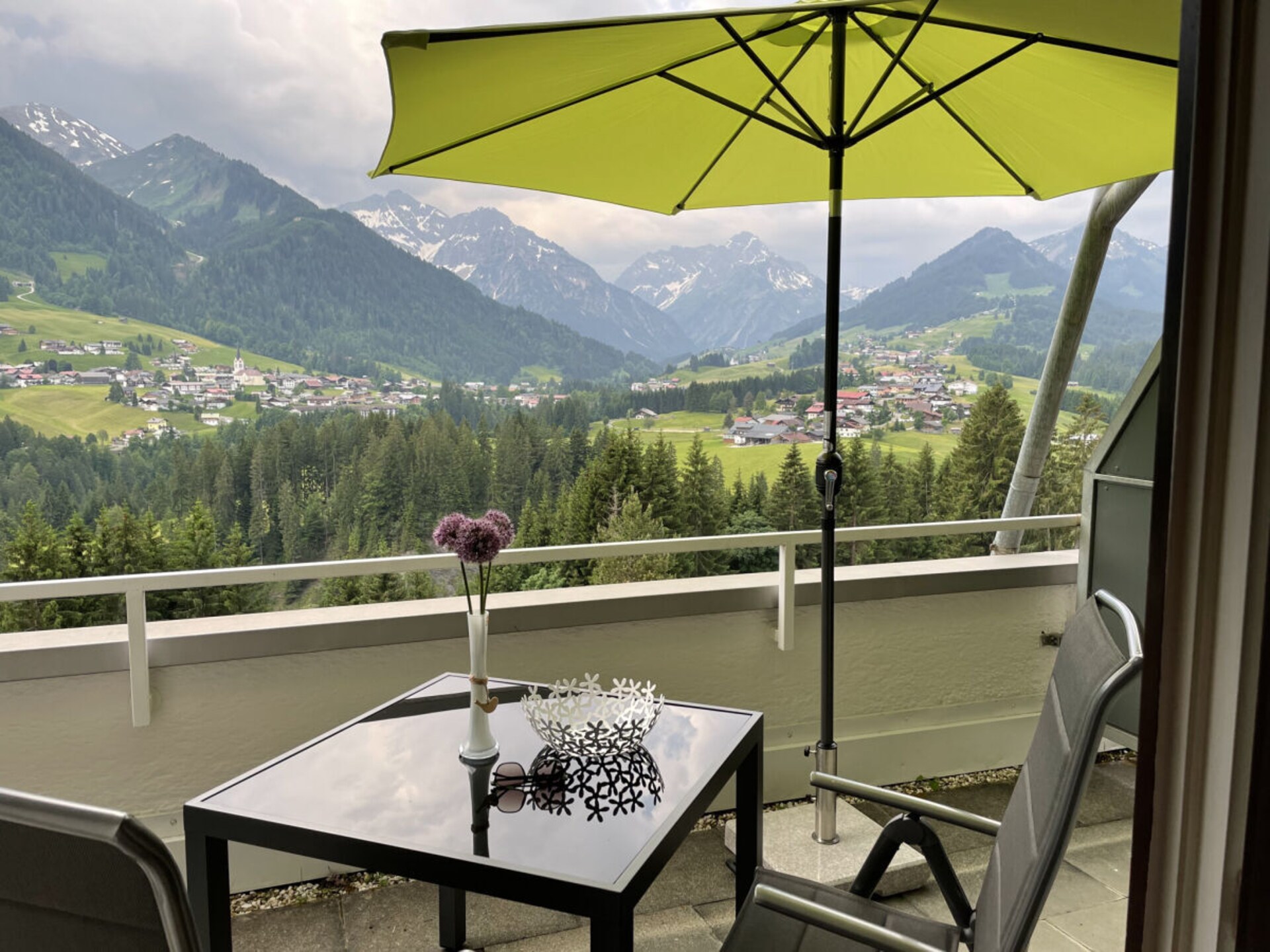 Gerenoveerd appartement in Birkengrün met zonnig terras en bergzicht - foto 8
