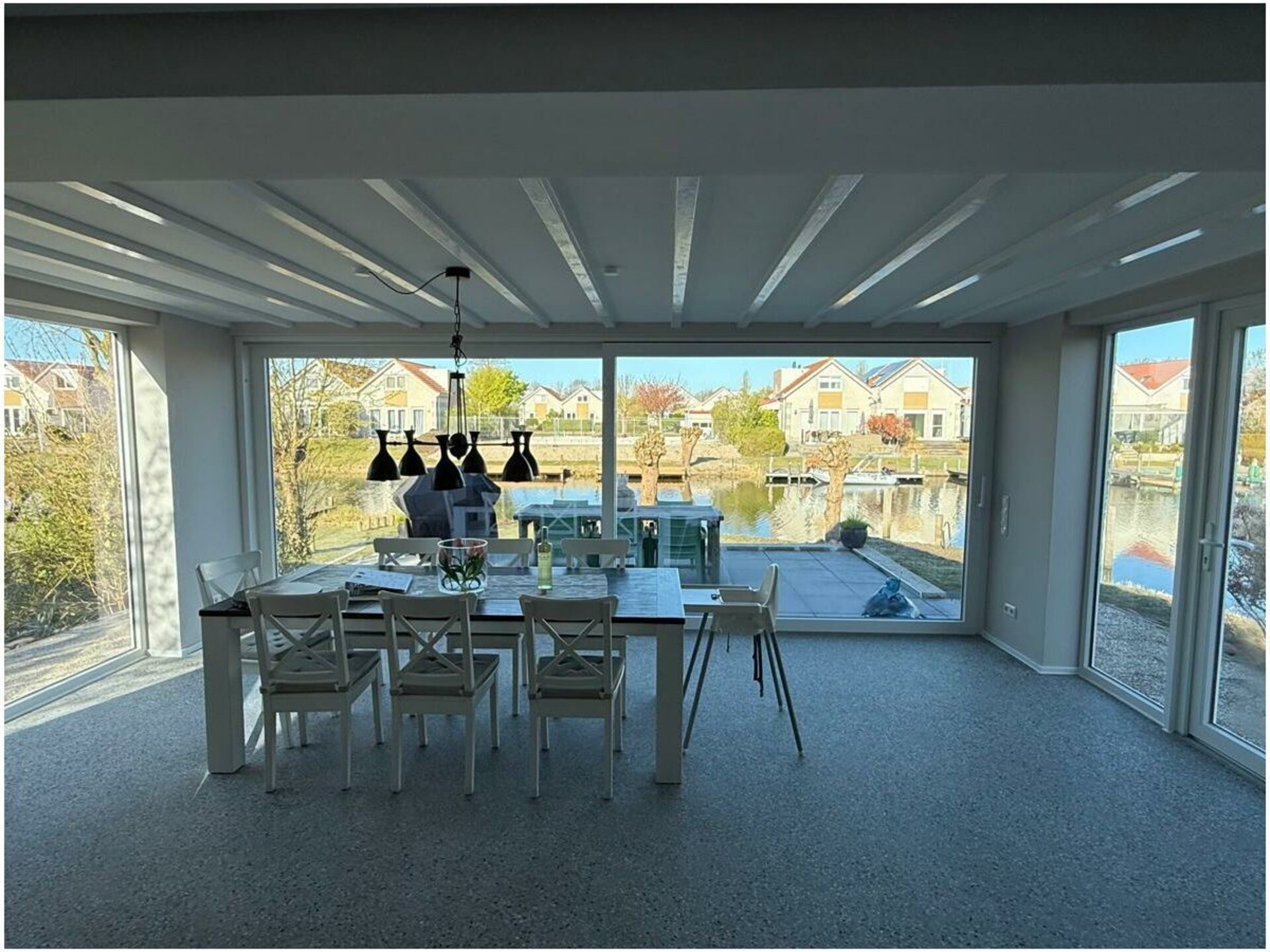 Gerrenoveerd vakantiehuis aan het water in Makkum met boot - foto 23