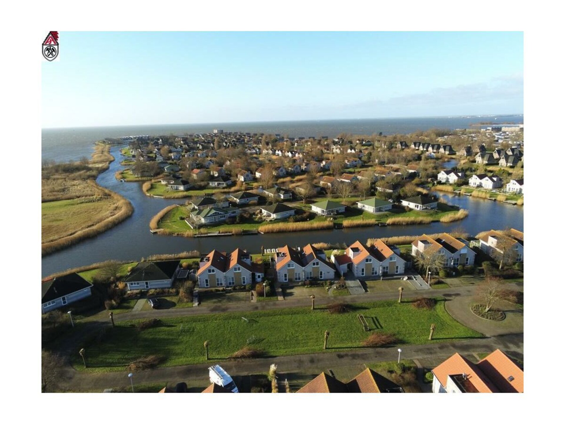 Gerrenoveerd vakantiehuis aan het water in Makkum met boot - foto 24