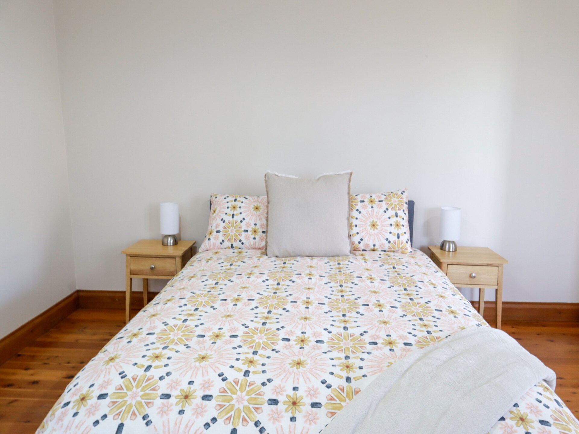 Ruim appartement met 3 slaapkamers in het hart van Tenterfield - foto 2