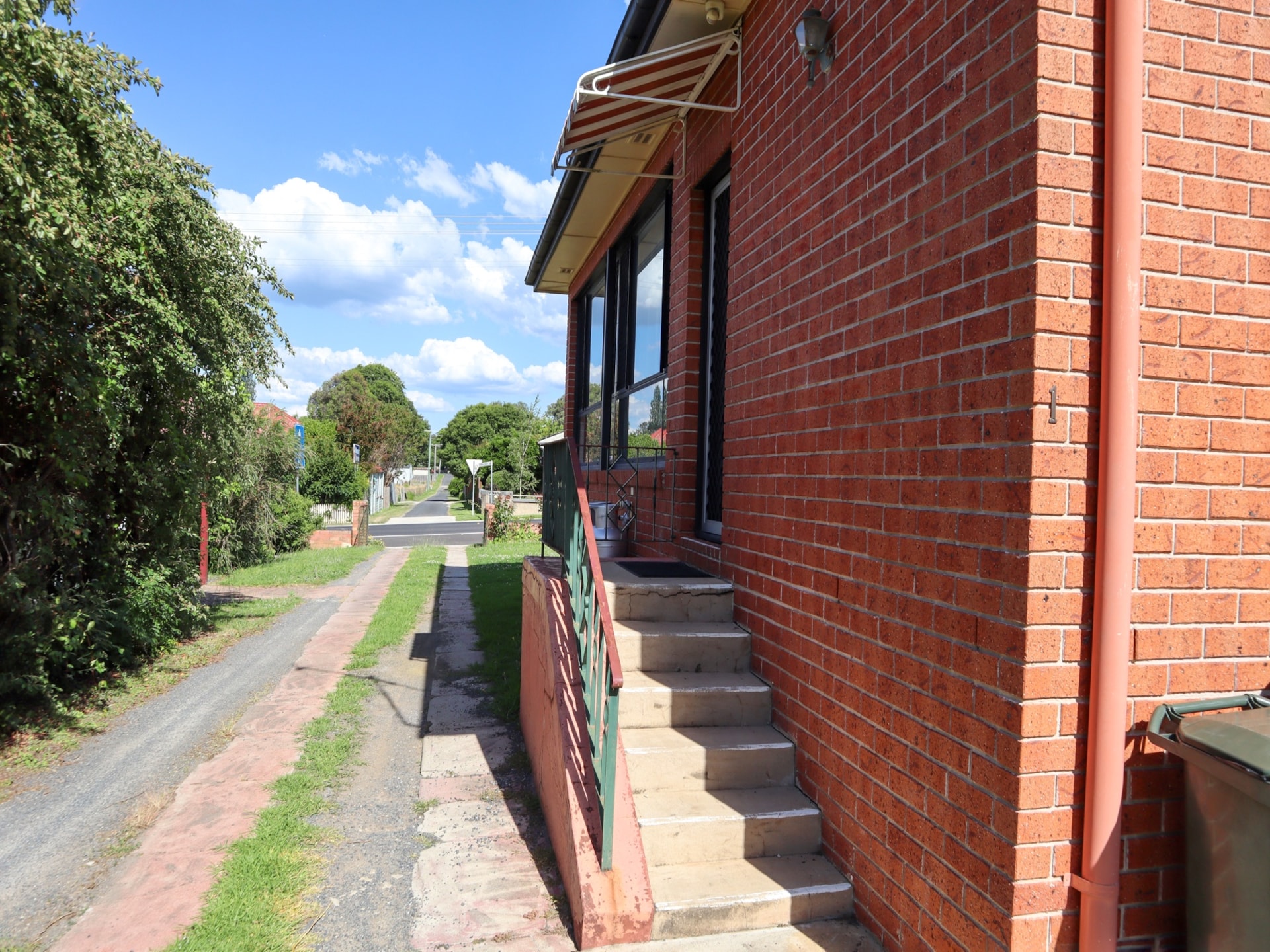 Ruim appartement met 3 slaapkamers in het hart van Tenterfield - foto 13