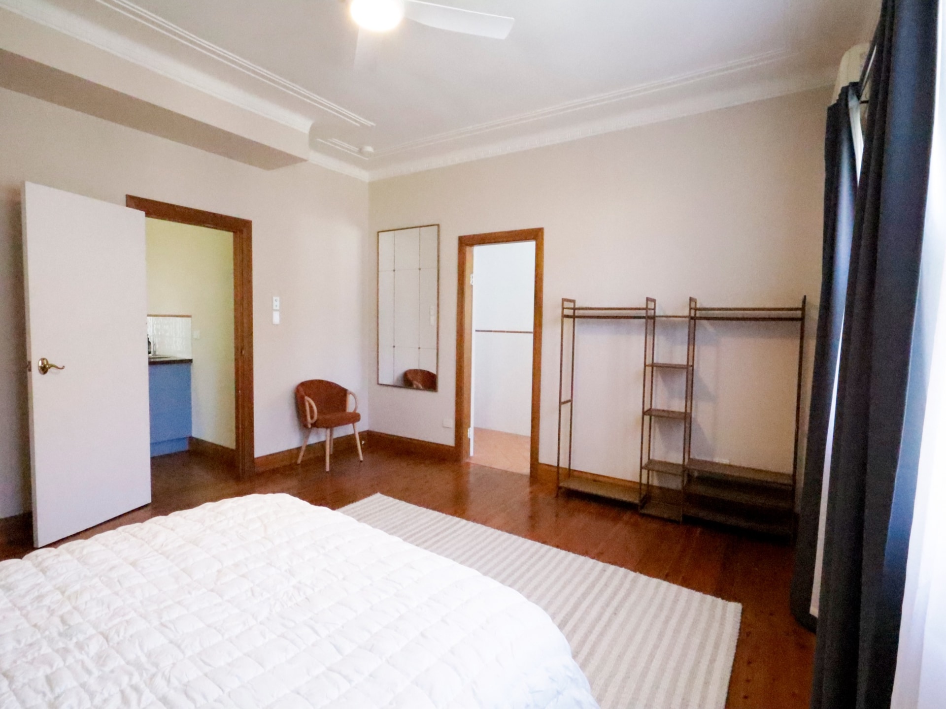 Ruim appartement met 3 slaapkamers in het hart van Tenterfield - foto 17