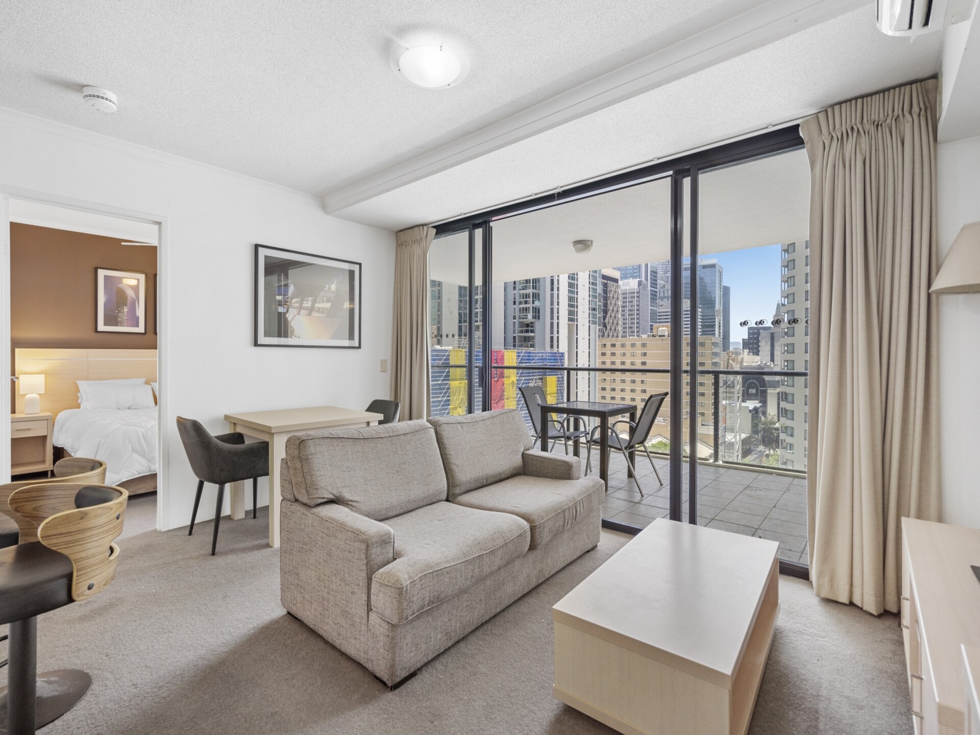 Stijlvol appartement met balkon, zwembad en sauna in centrum Brisbane - foto 1