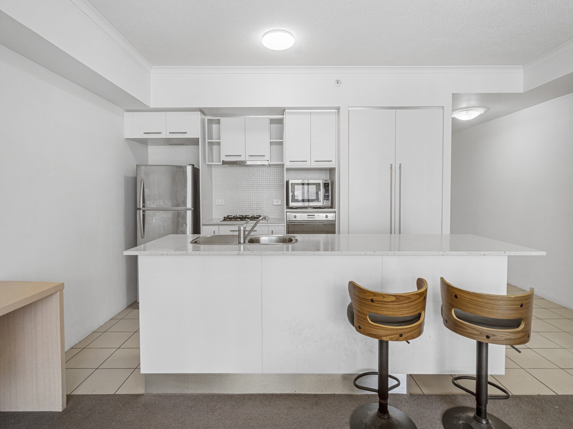 Stijlvol appartement met balkon, zwembad en sauna in centrum Brisbane - foto 8
