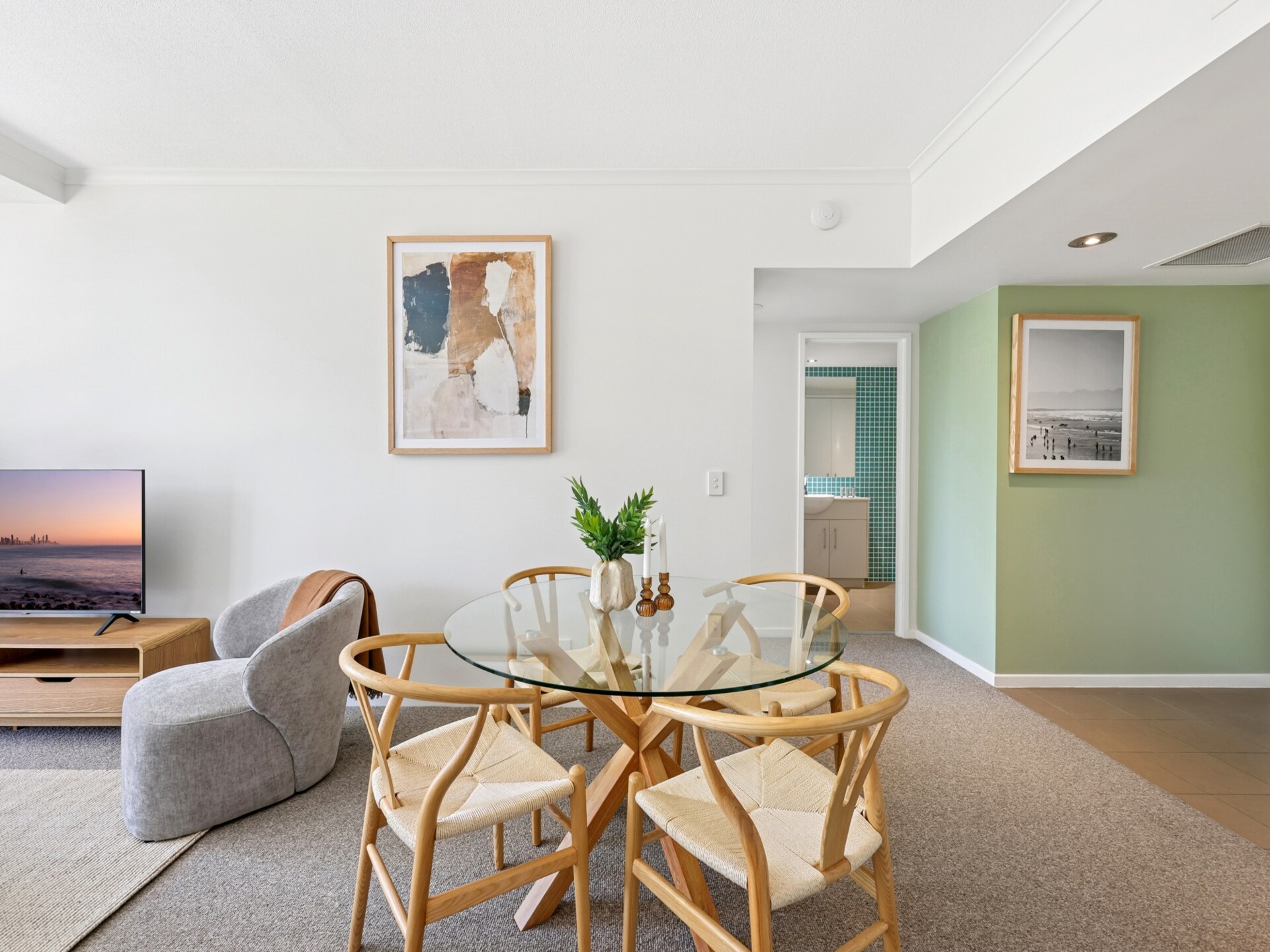Stijlvol appartement met resortvoorzieningen op loopafstand van Burleigh Beach - foto 14