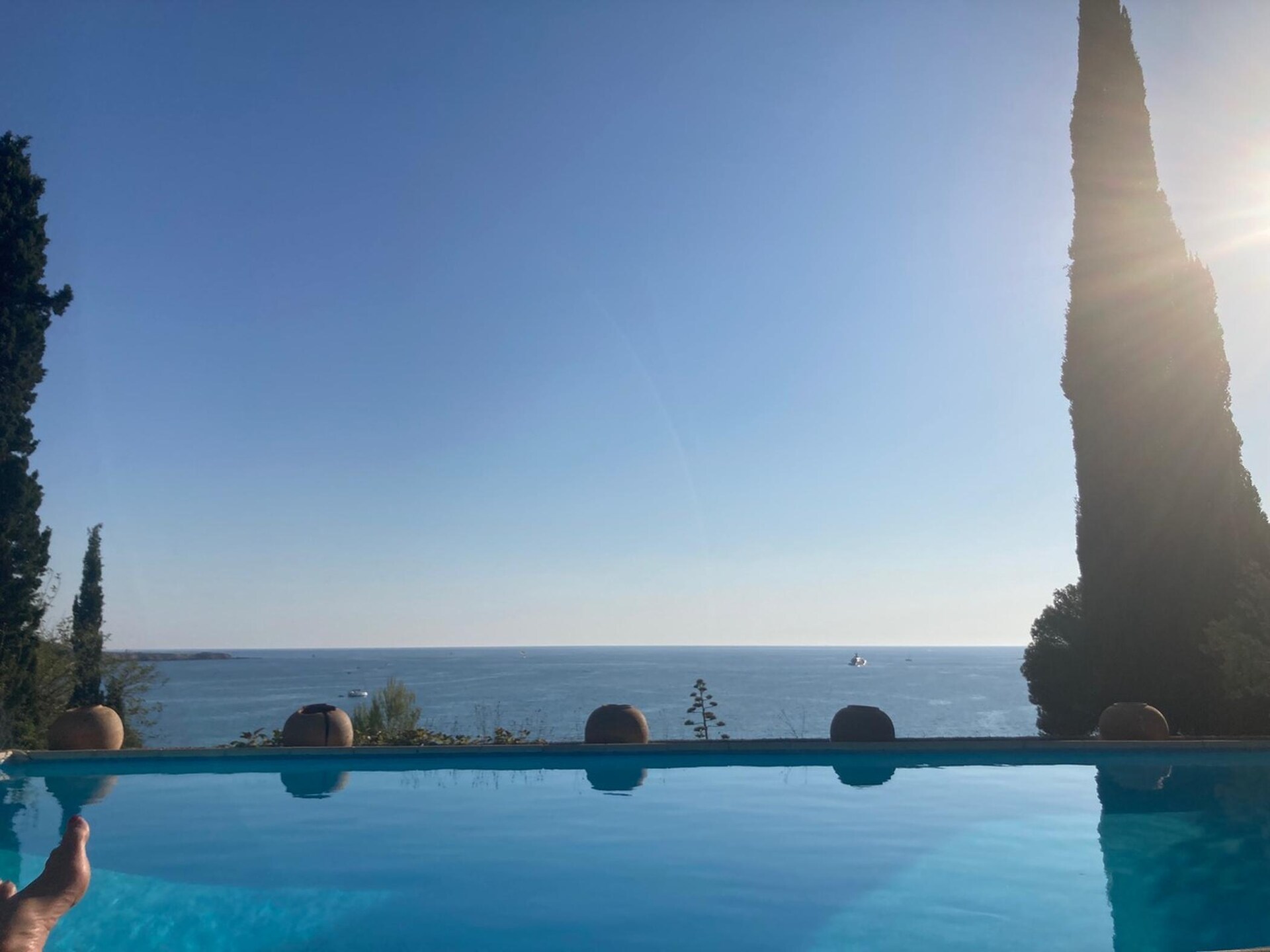 Vrijstaande villa met zwembad op 50 meter van het strand in Sanary-sur-Mer - foto 8