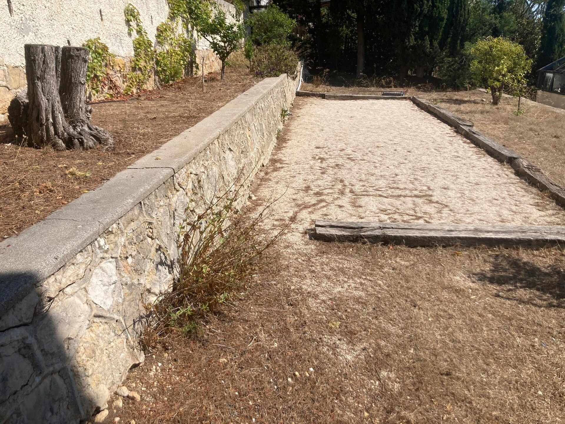 Vrijstaande villa met zwembad op 50 meter van het strand in Sanary-sur-Mer - foto 30