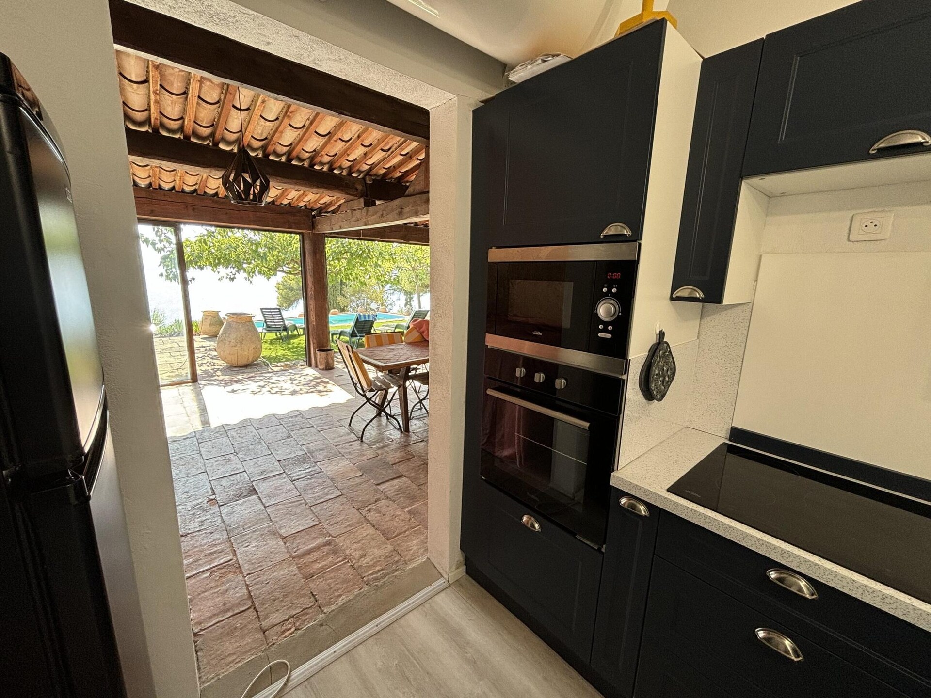 Vrijstaande villa met zwembad op 50 meter van het strand in Sanary-sur-Mer - foto 19