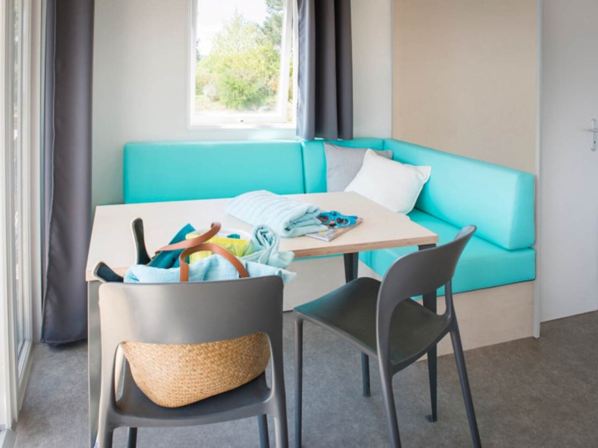 Knusse Beach Lodge aan zwemvijver met zandstrand in Ravels - foto 3