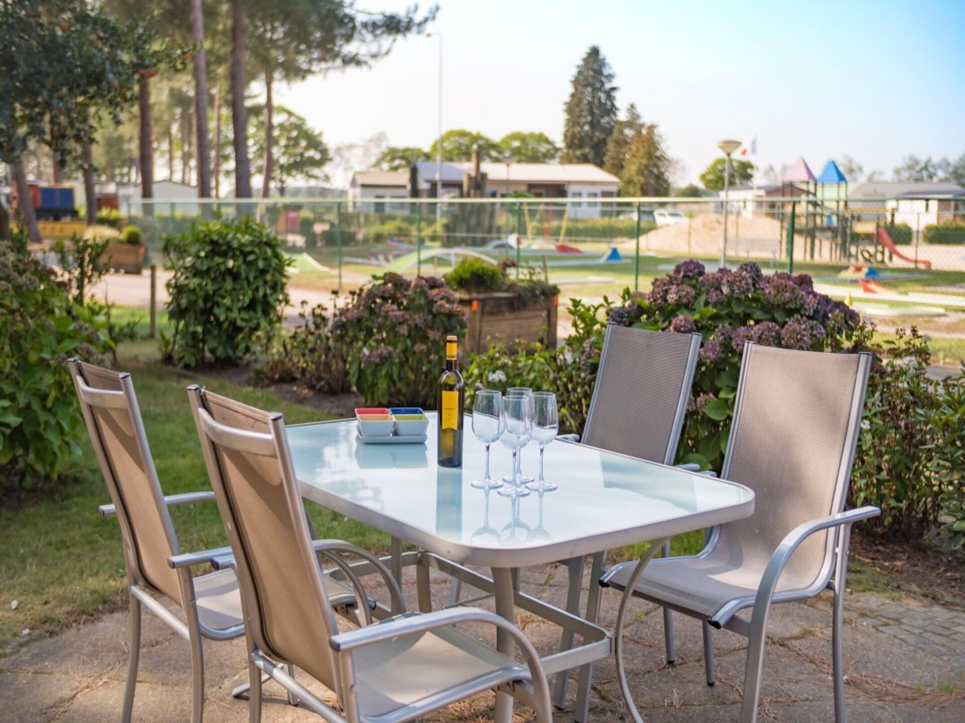 Luxe boslodge voor 4 in Ravels met tuin en zwemvijver - foto 4