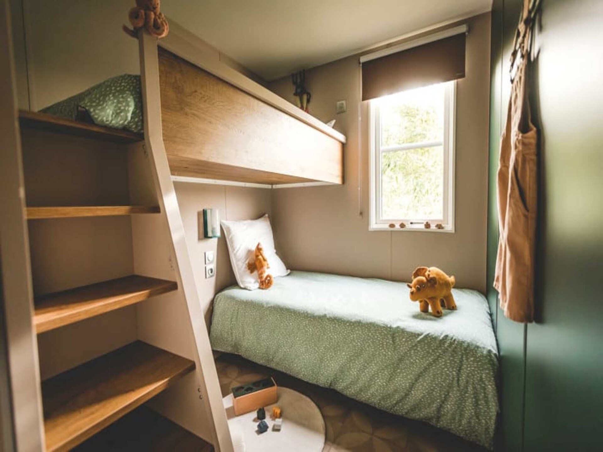 Ruime 6-persoons lodge met twee badkamers en tuin in Ravels - foto 6