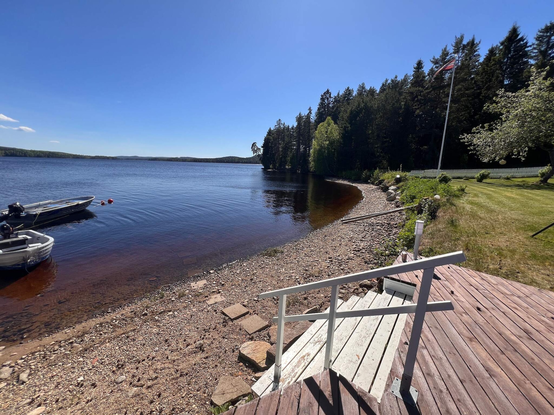 10-persoons vakantiehuis aan het meer in Årnes - foto 12
