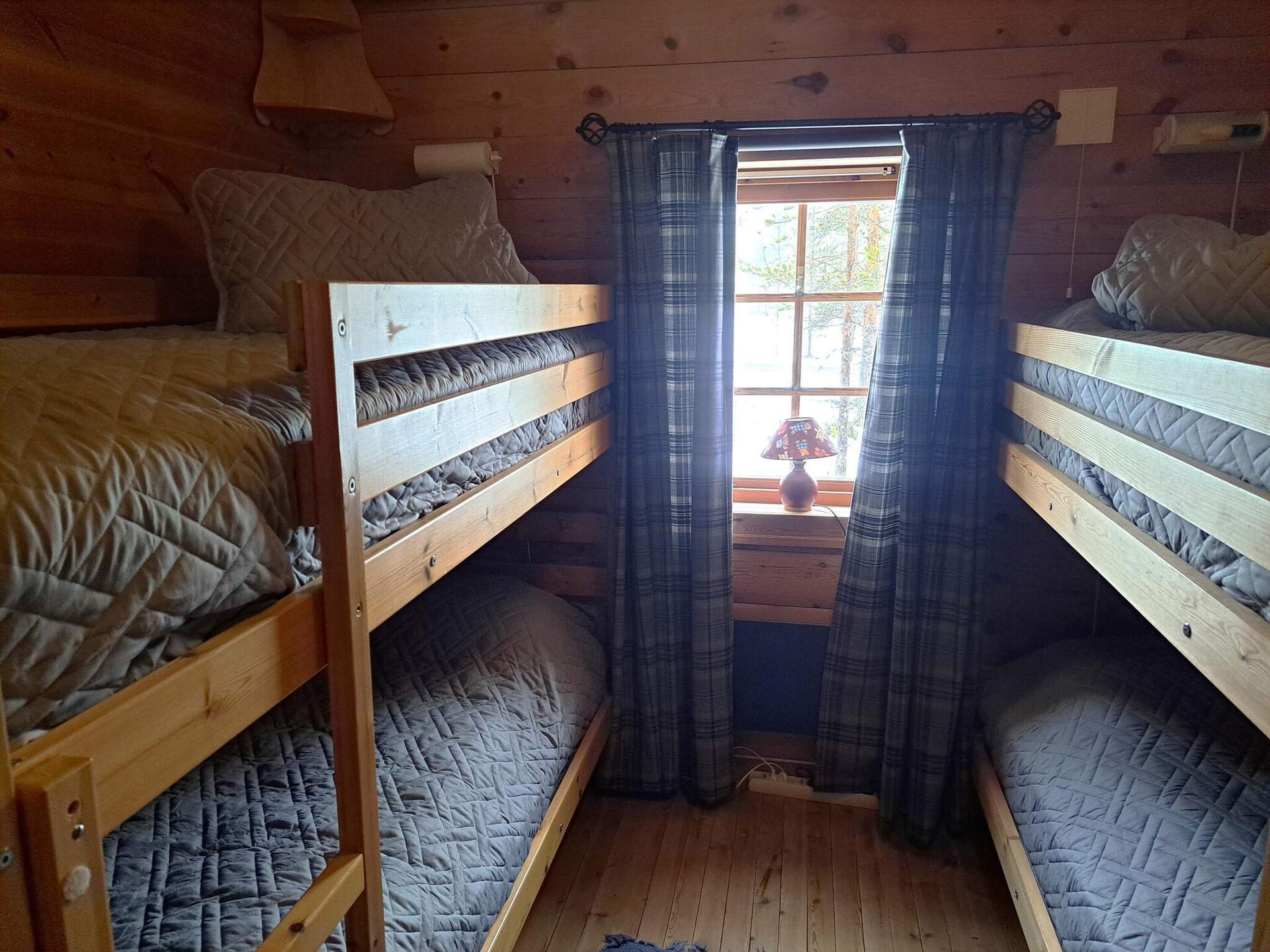 Vrijstaande blokhut in Jordet, 50m van skilift en 200m van meer - foto 19