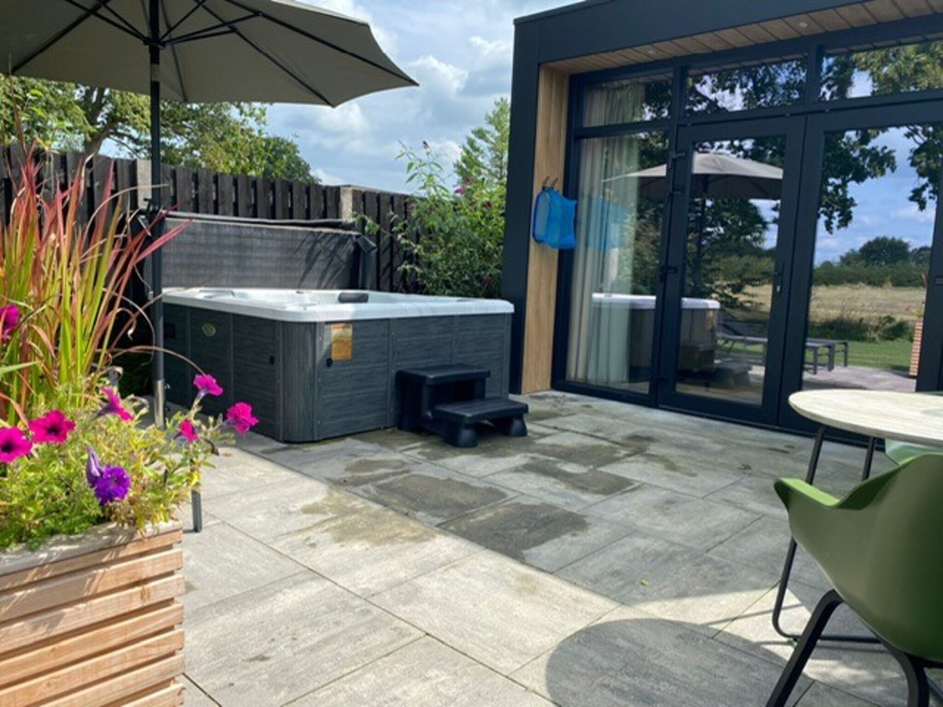 Wellnesslodge Specht: romantisch vakantiehuis met sauna en jacuzzi in Drenthe - foto 27
