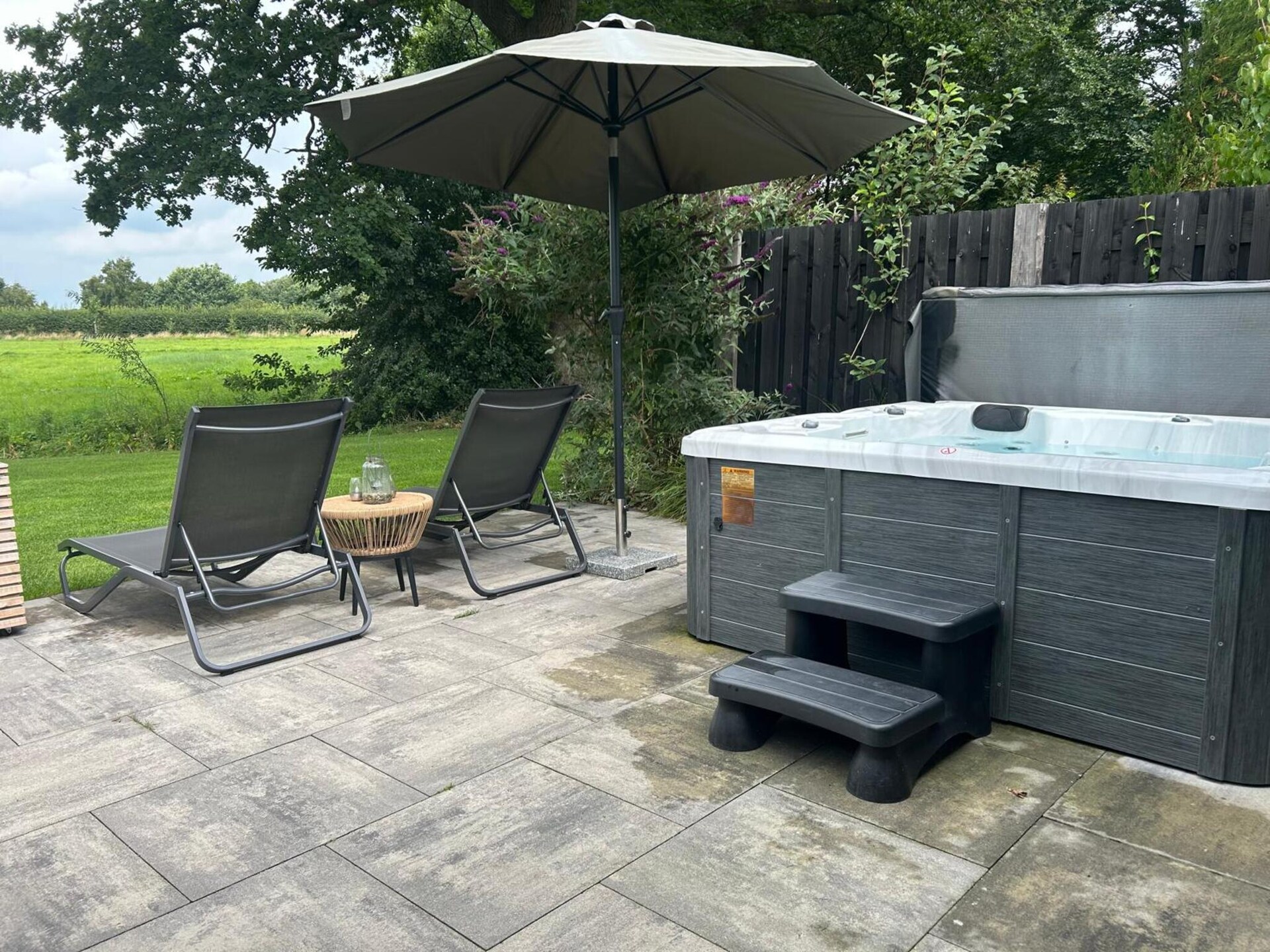 Wellnesslodge Specht: romantisch vakantiehuis met sauna en jacuzzi in Drenthe - foto 31