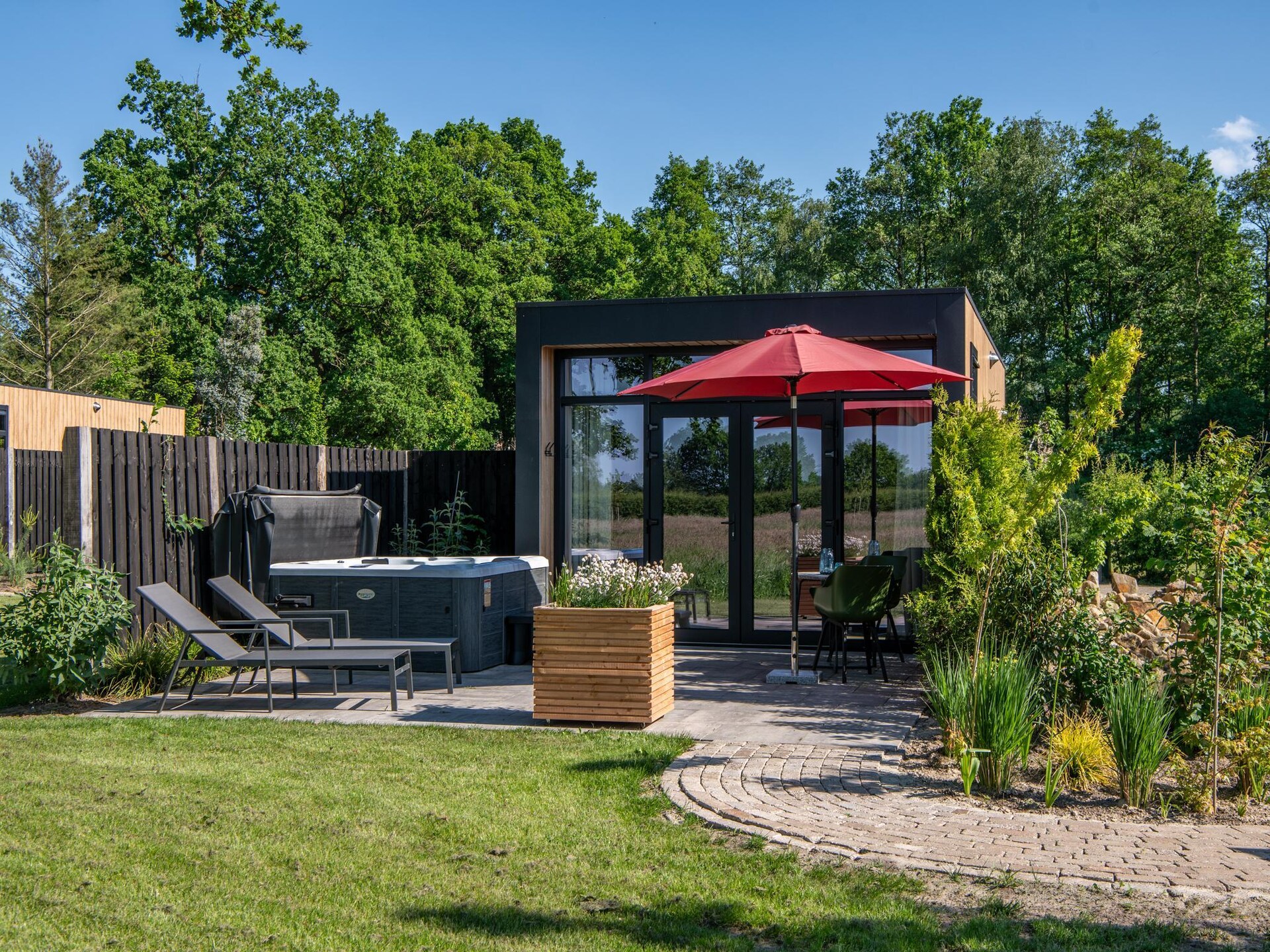 Wellnesslodge Specht: romantisch vakantiehuis met sauna en jacuzzi in Drenthe - foto 34
