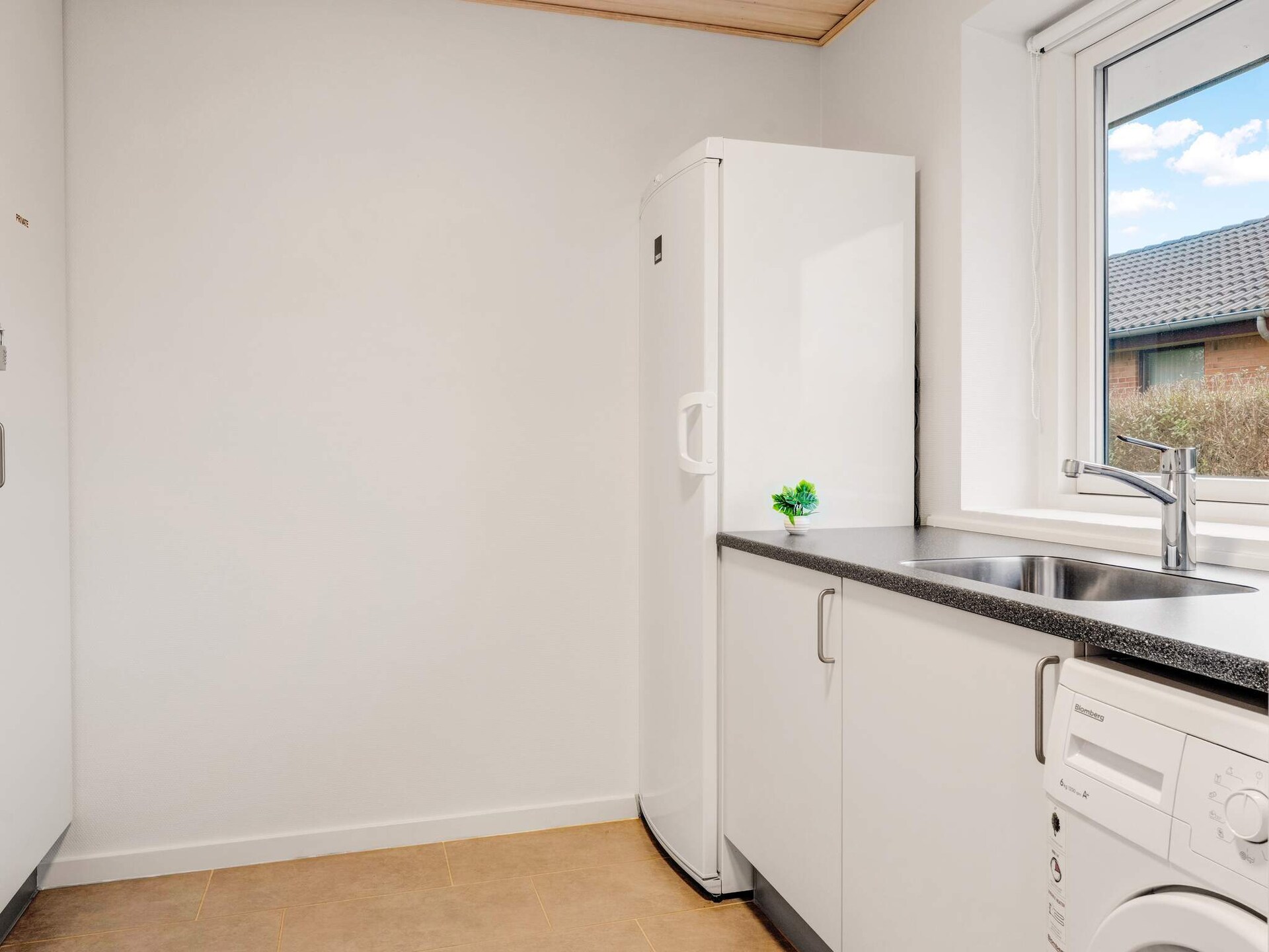 4-persoons vakantiehuis in Esbjerg V op 600 m van het strand - foto 13