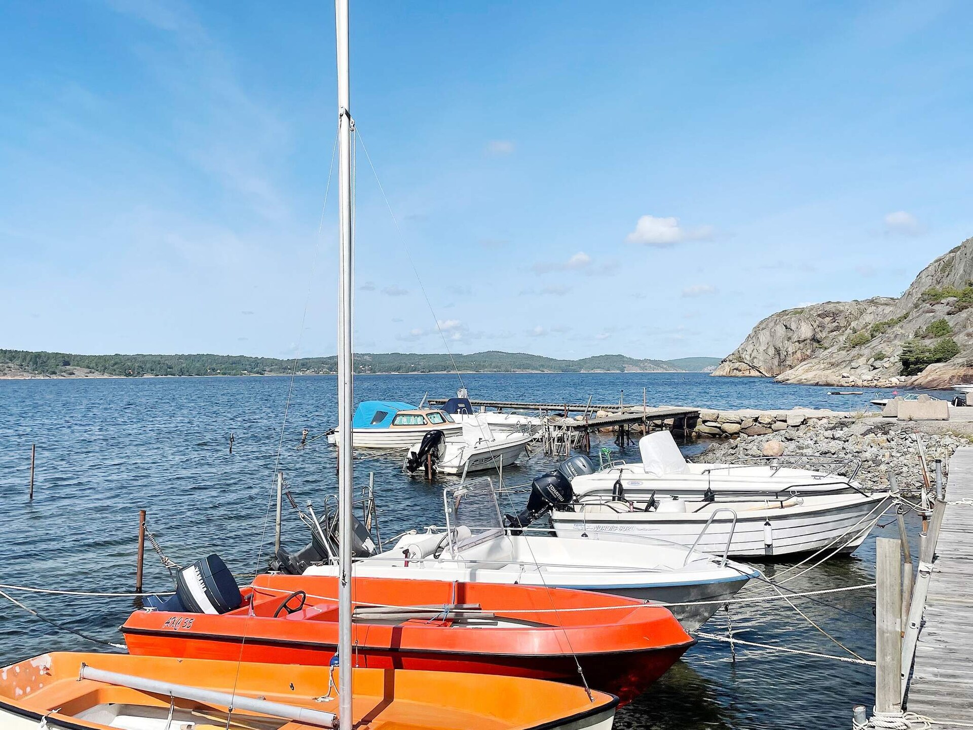 Stately vernieuwd vakantiehuis aan het water in Bokenäs, 150m van zee - foto 4