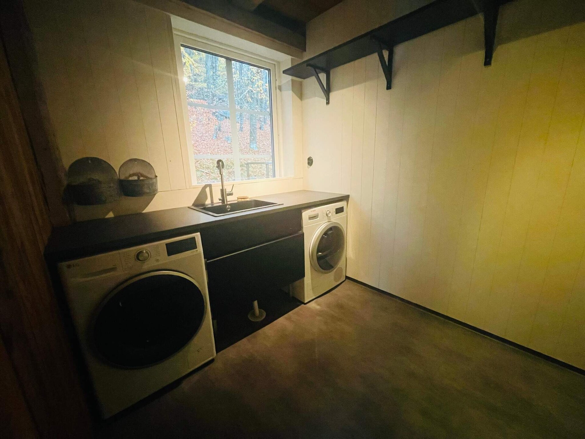 Stately vernieuwd vakantiehuis aan het water in Bokenäs, 150m van zee - foto 25