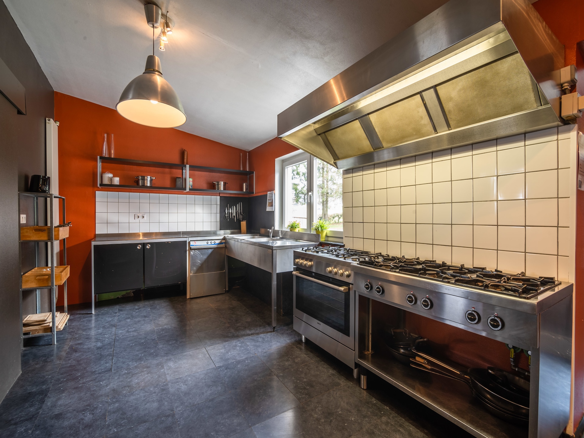 Op 1 km van het meer: 36-persoons vakantiehuis in Waimes - Ovifat - foto 4