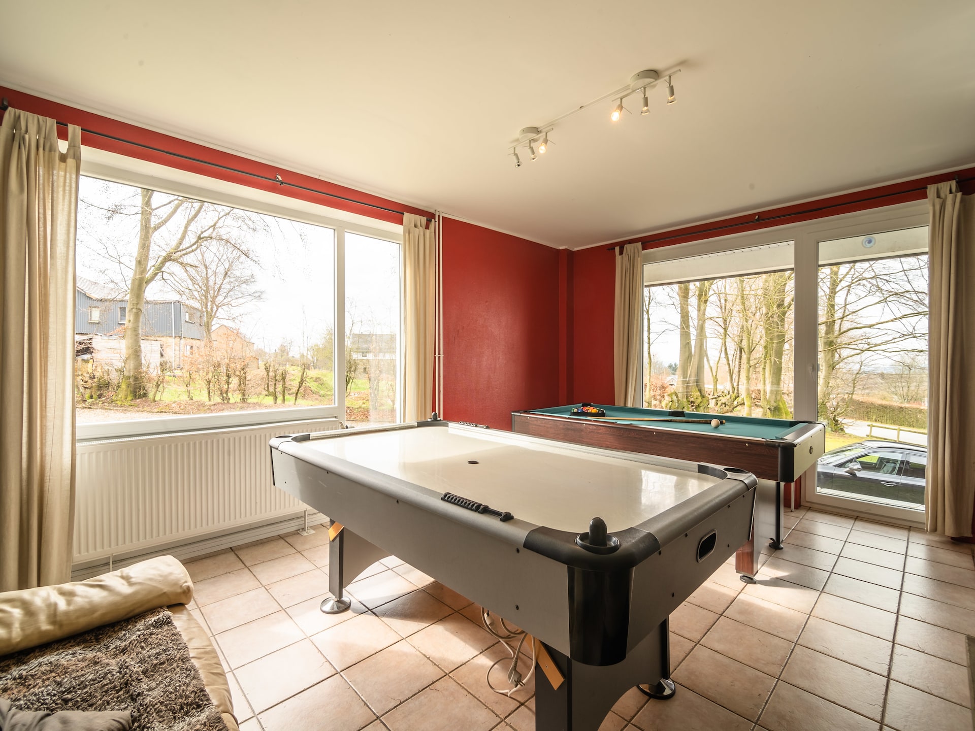 Op 1 km van het meer: 36-persoons vakantiehuis in Waimes - Ovifat - foto 8