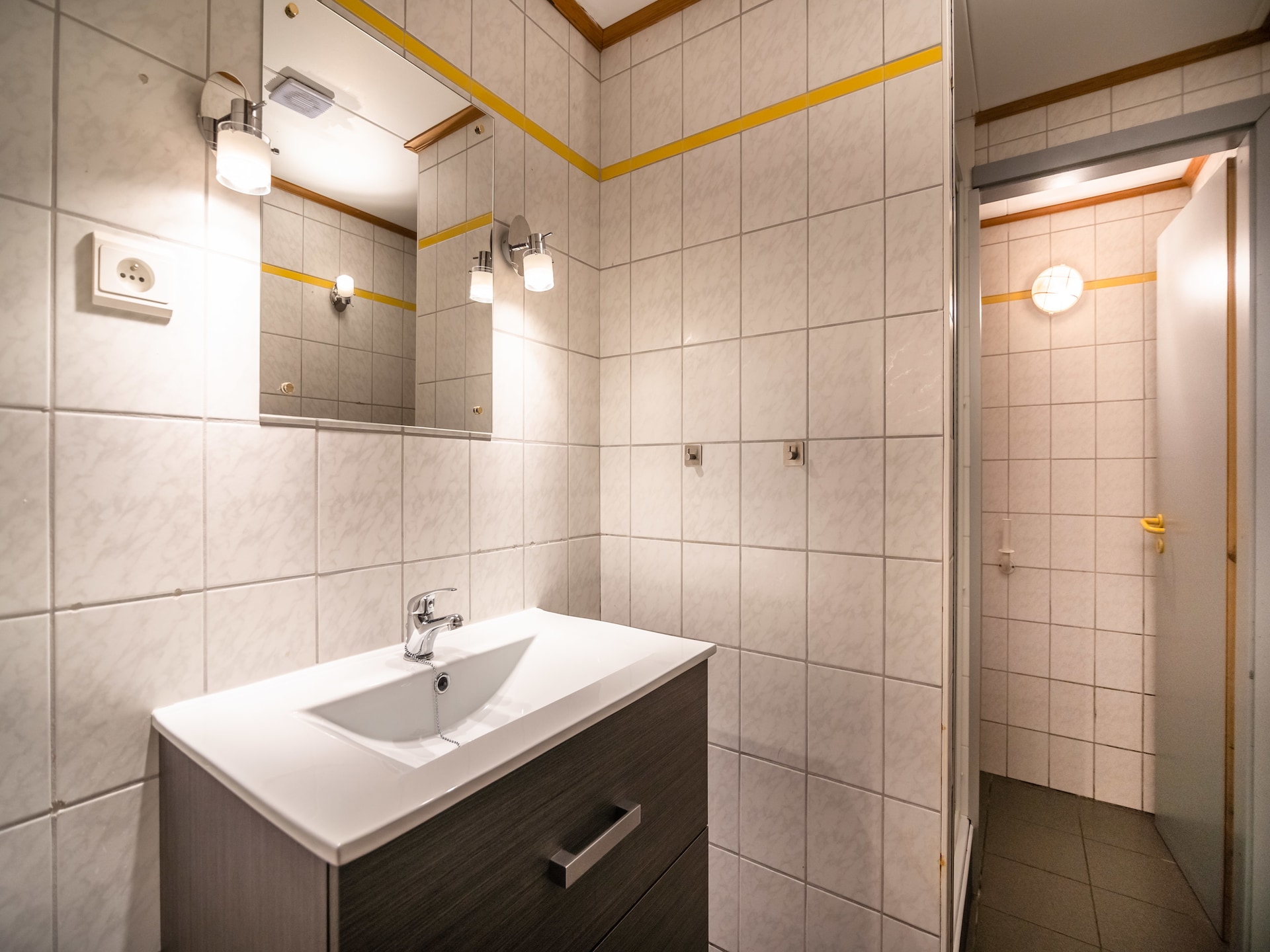 Op 1 km van het meer: 36-persoons vakantiehuis in Waimes - Ovifat - foto 22