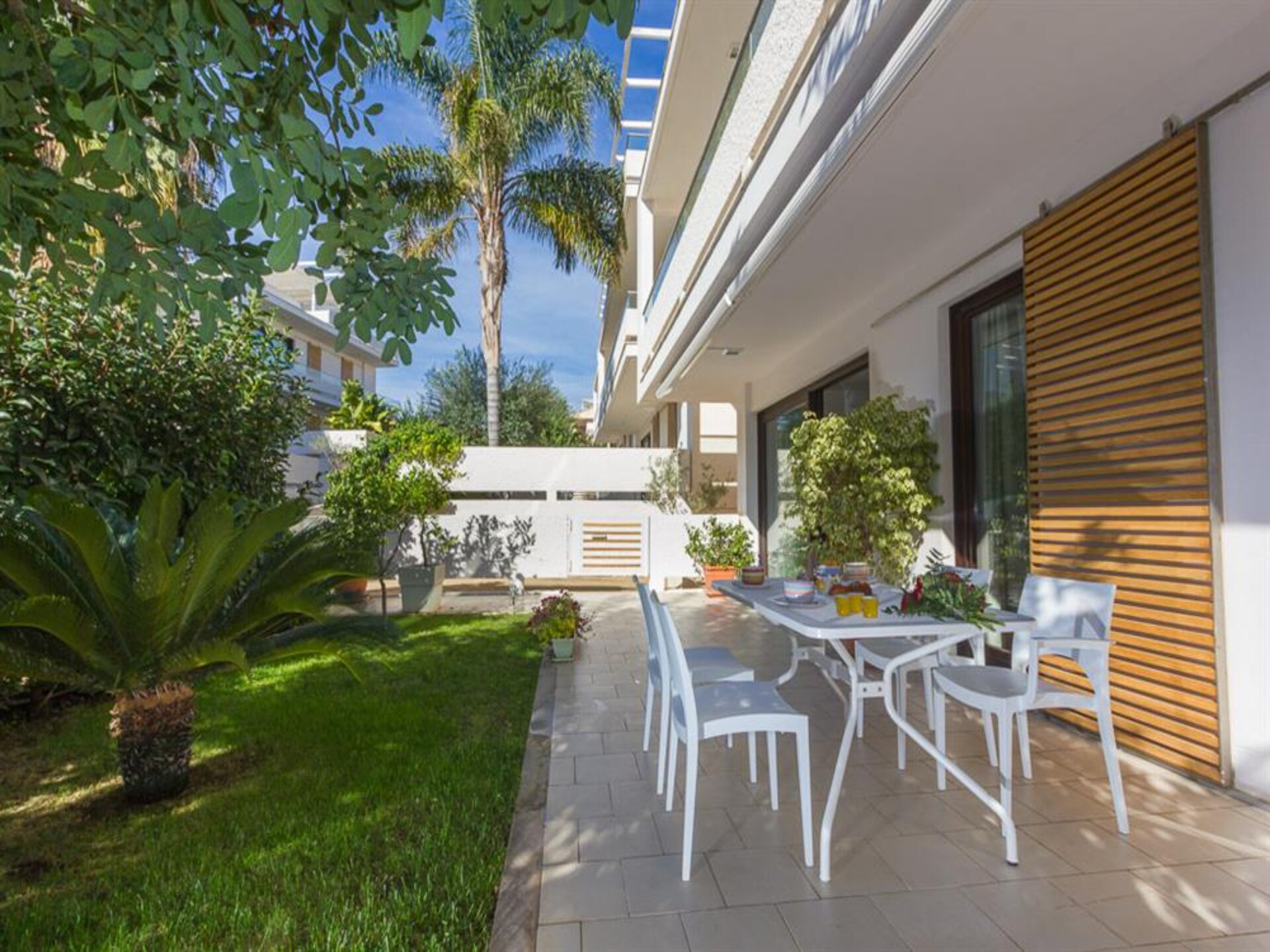 Luxe 2-slaapkamer appartement nabij zee in Marina di Ragusa, Sicilië - foto 5