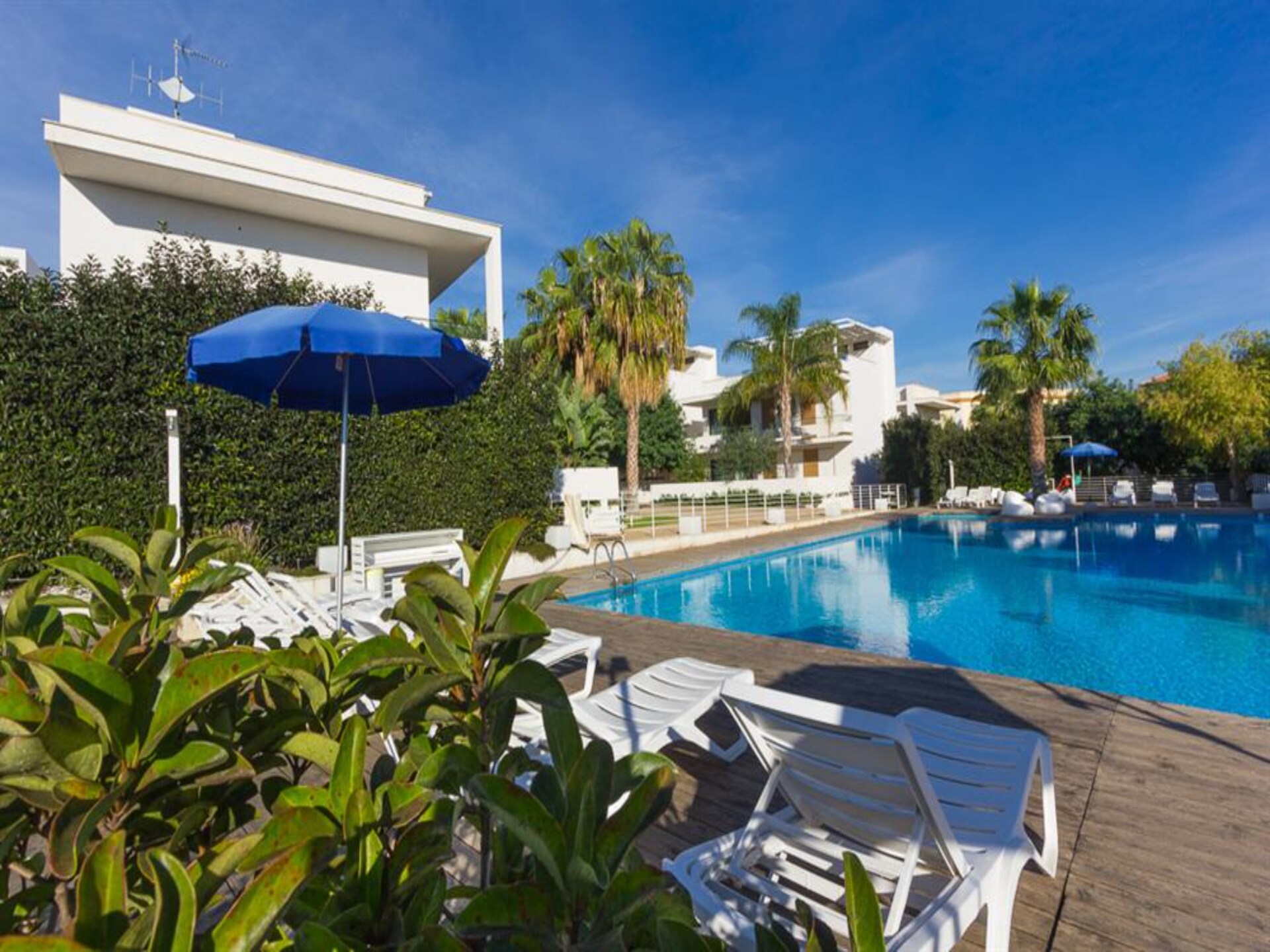 Luxe 2-slaapkamer appartement nabij zee in Marina di Ragusa, Sicilië - foto 27